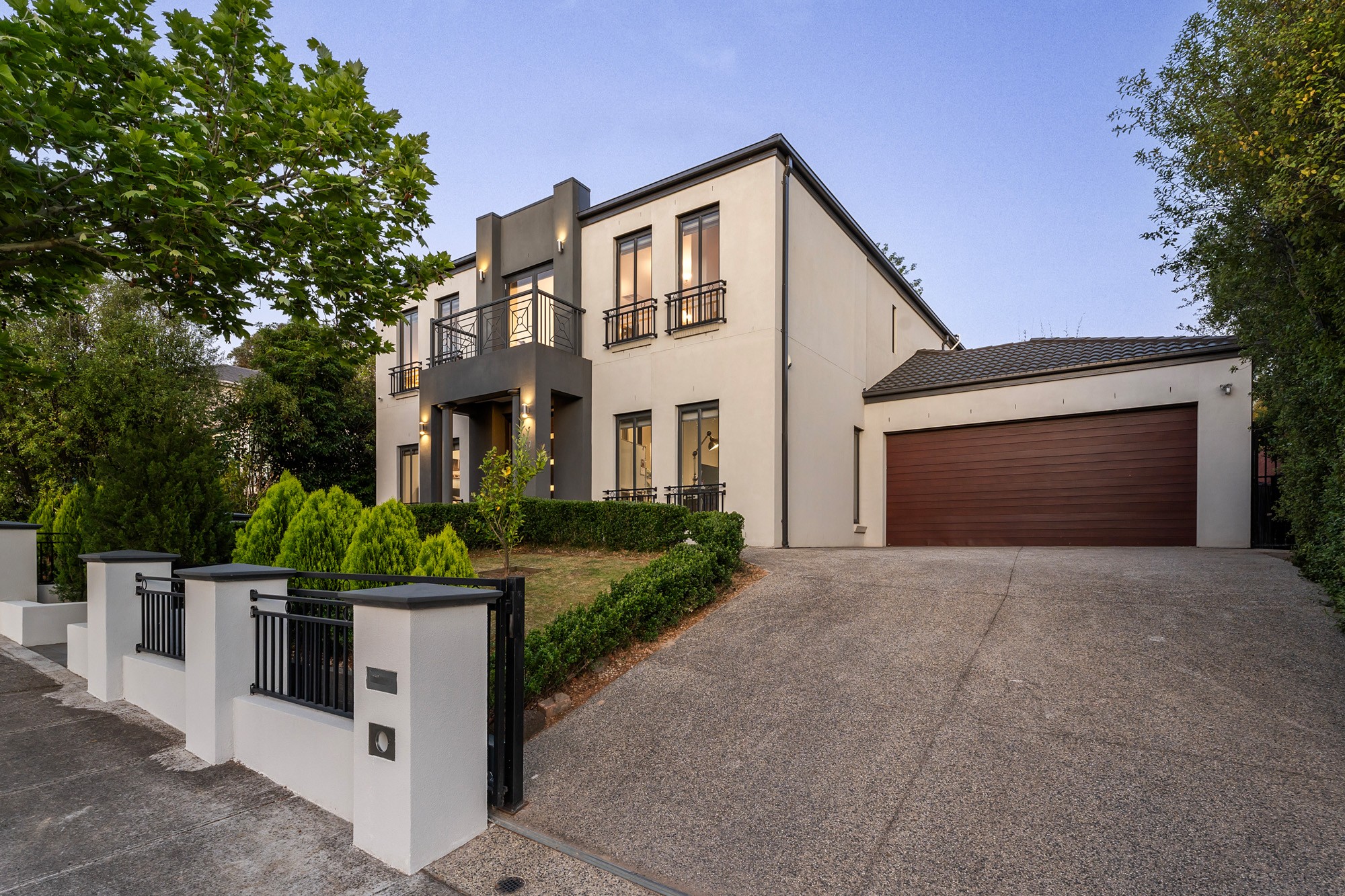 37 Newton Street, Surrey Hills, VIC 3127