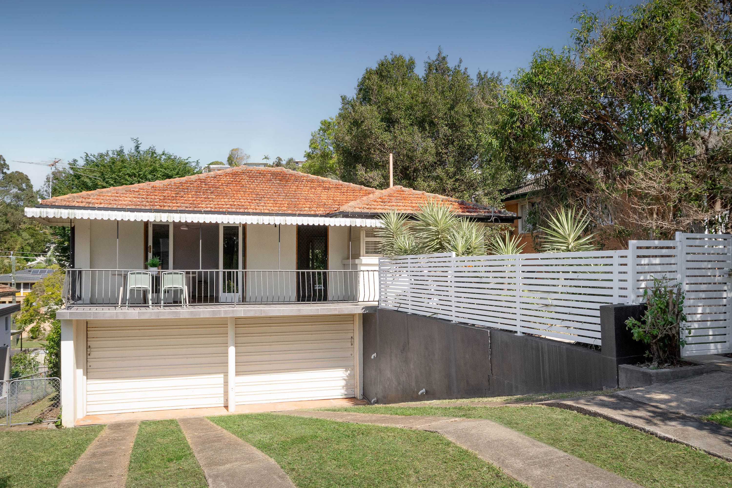 82 Brodie Street, Holland Park West, QLD 4121