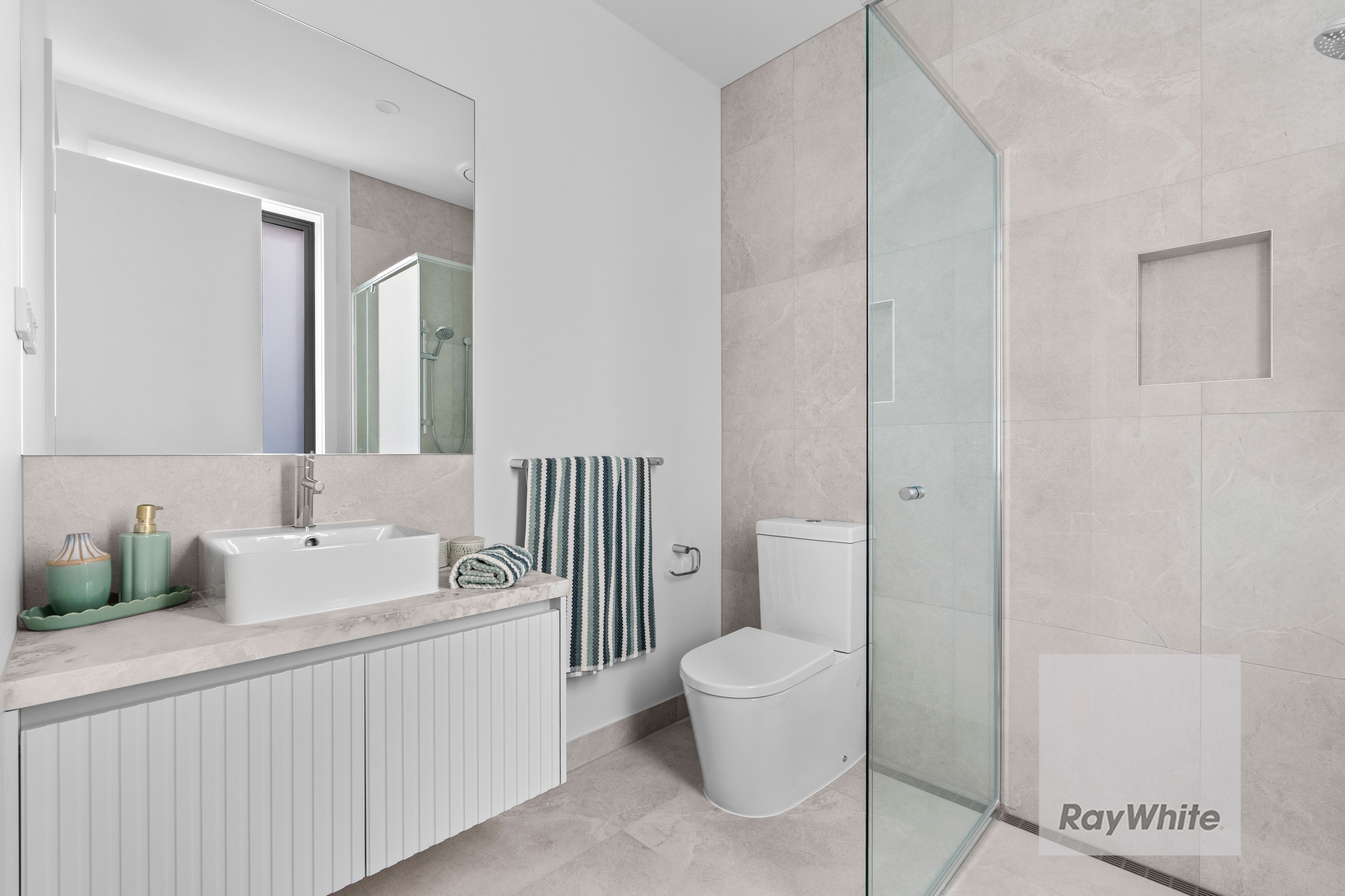 13 Doidge Street — photo 9 of 13