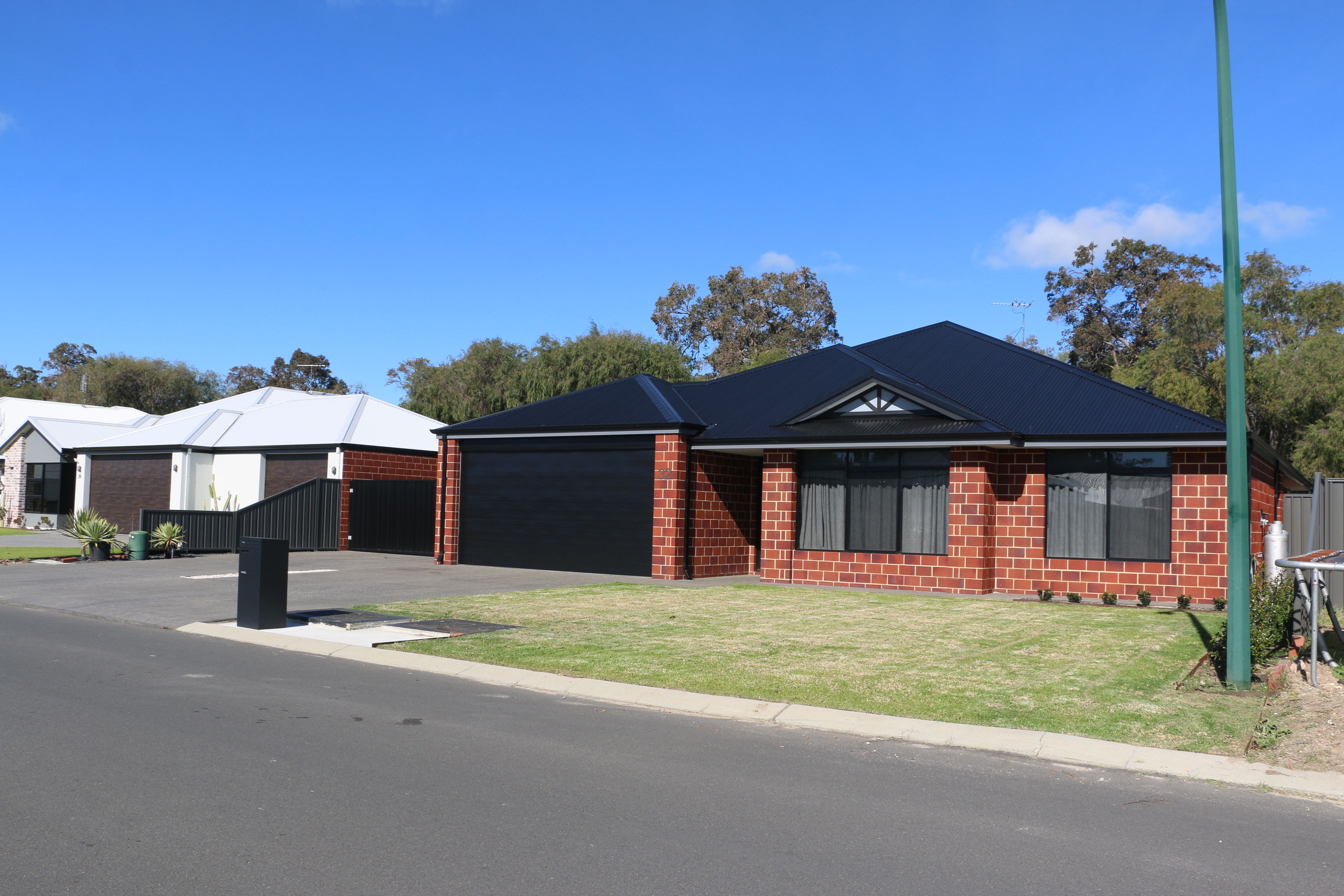 32 Rangatira Crescent, West Busselton, WA 6280