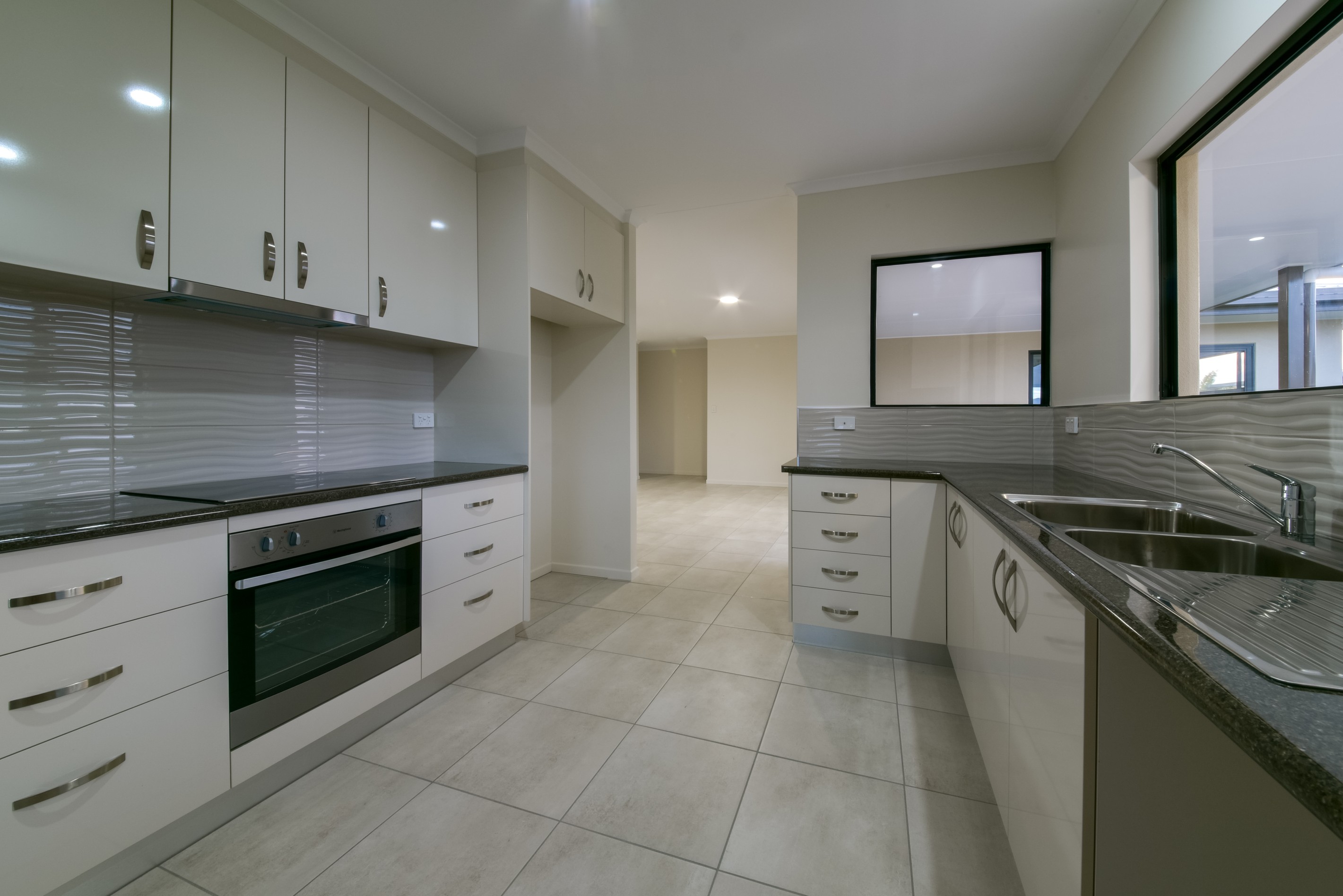 19 Tamarind Crescent, Proserpine, QLD 4800