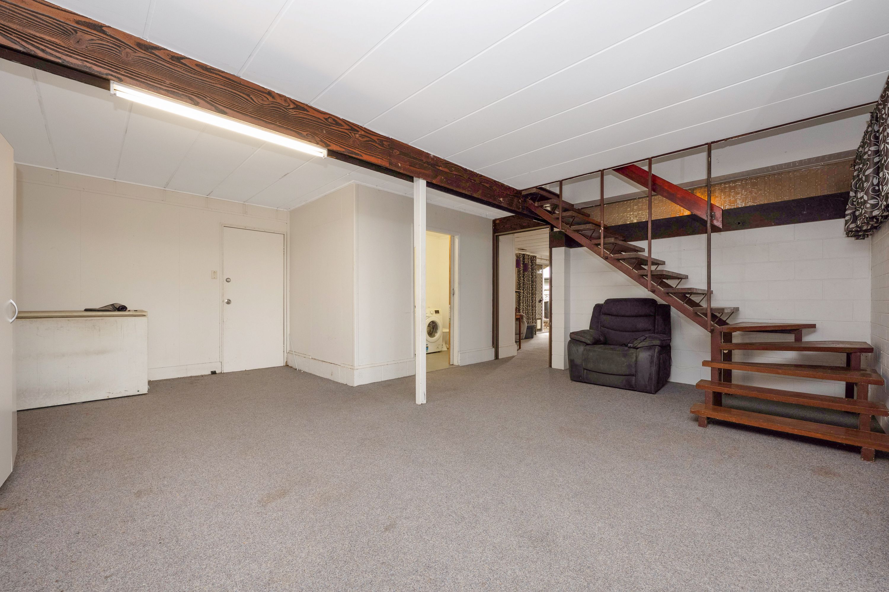 1289 Riverway Drive — photo 10 of 15