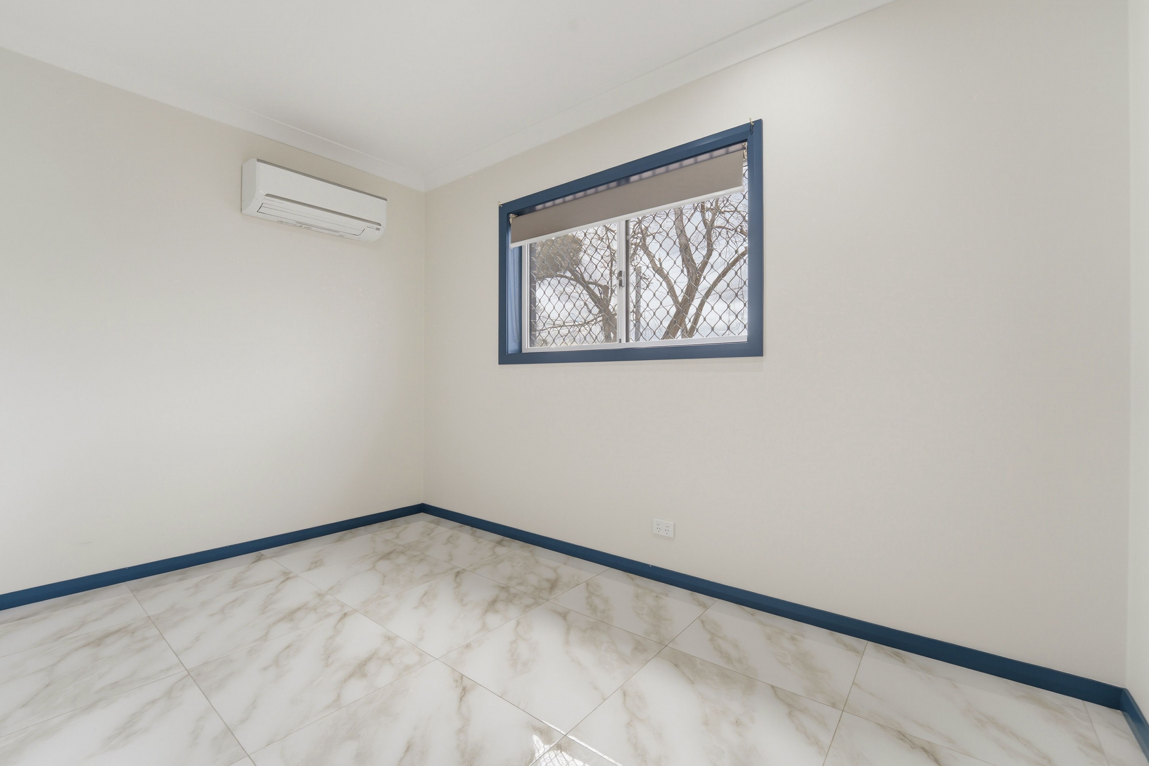 54 Virgil Avenue — photo 10 of 12