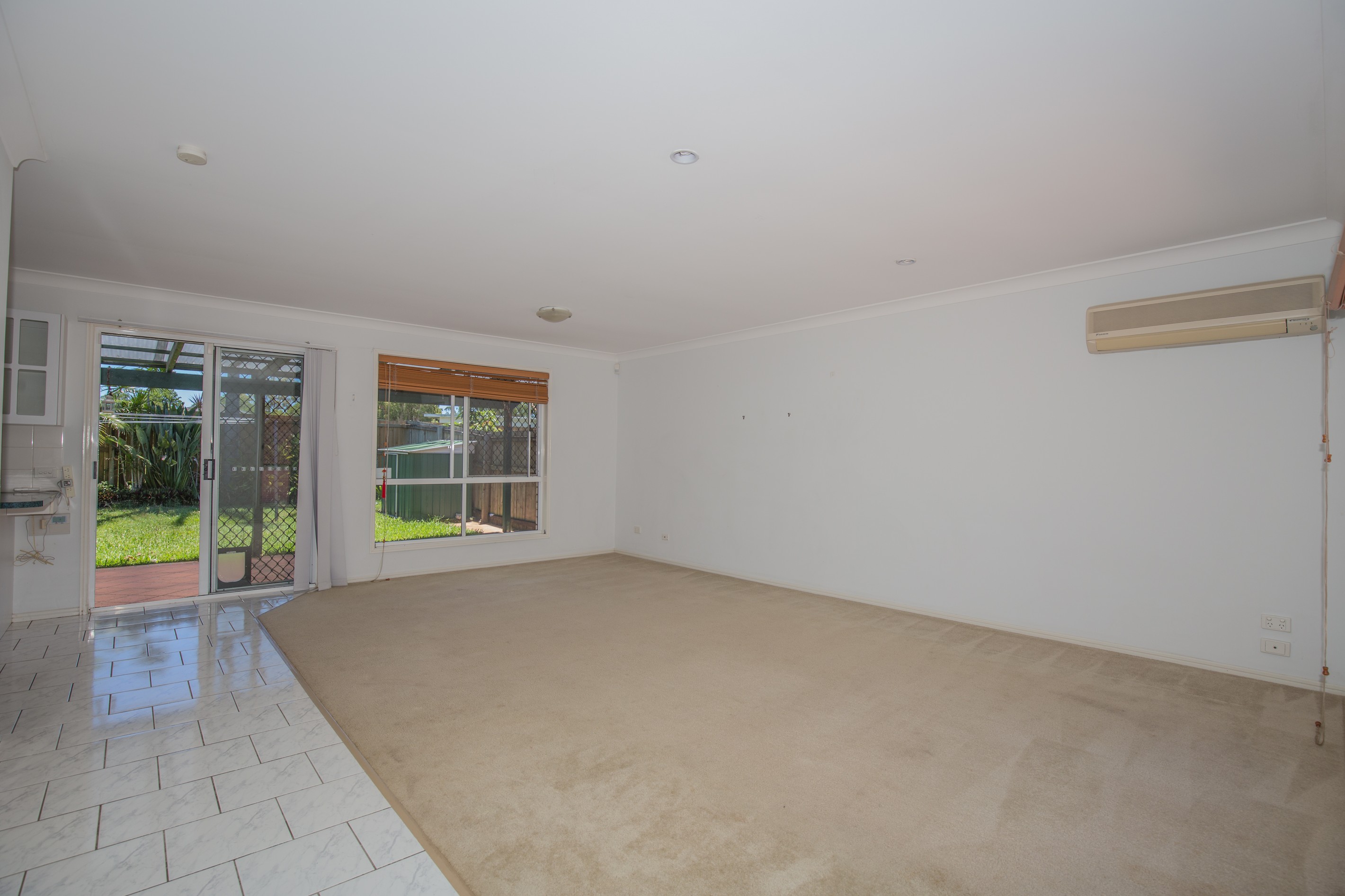 10 Appleyard Crescent, Coopers Plains, QLD 4108