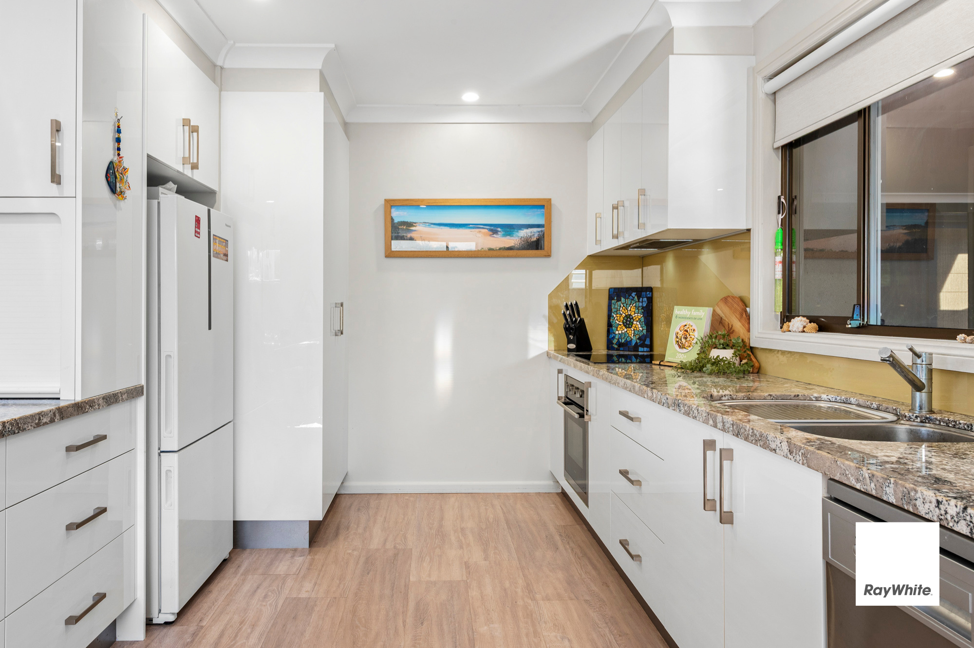 21 Derwent Drive — photo 9 of 27