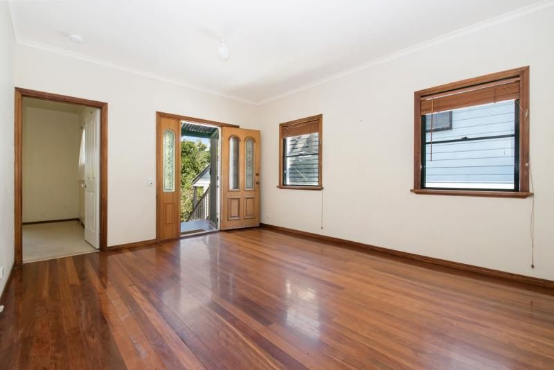 19 Mannion Street, Red Hill, QLD 4059