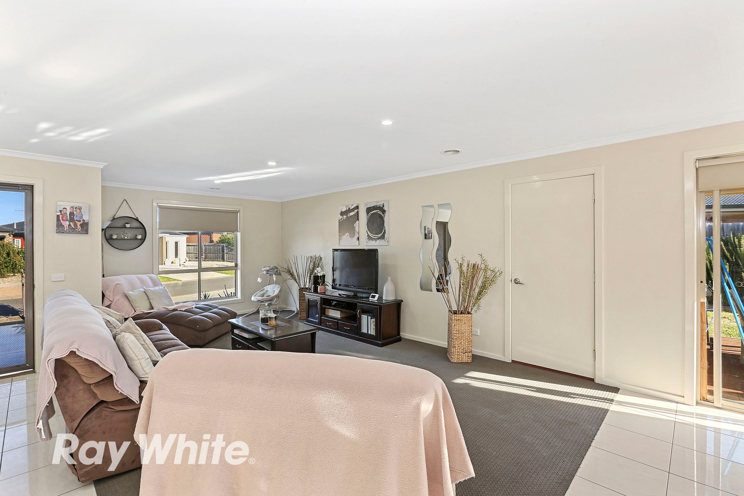 9 Endeca Court, LOVELY BANKS, VIC 3213