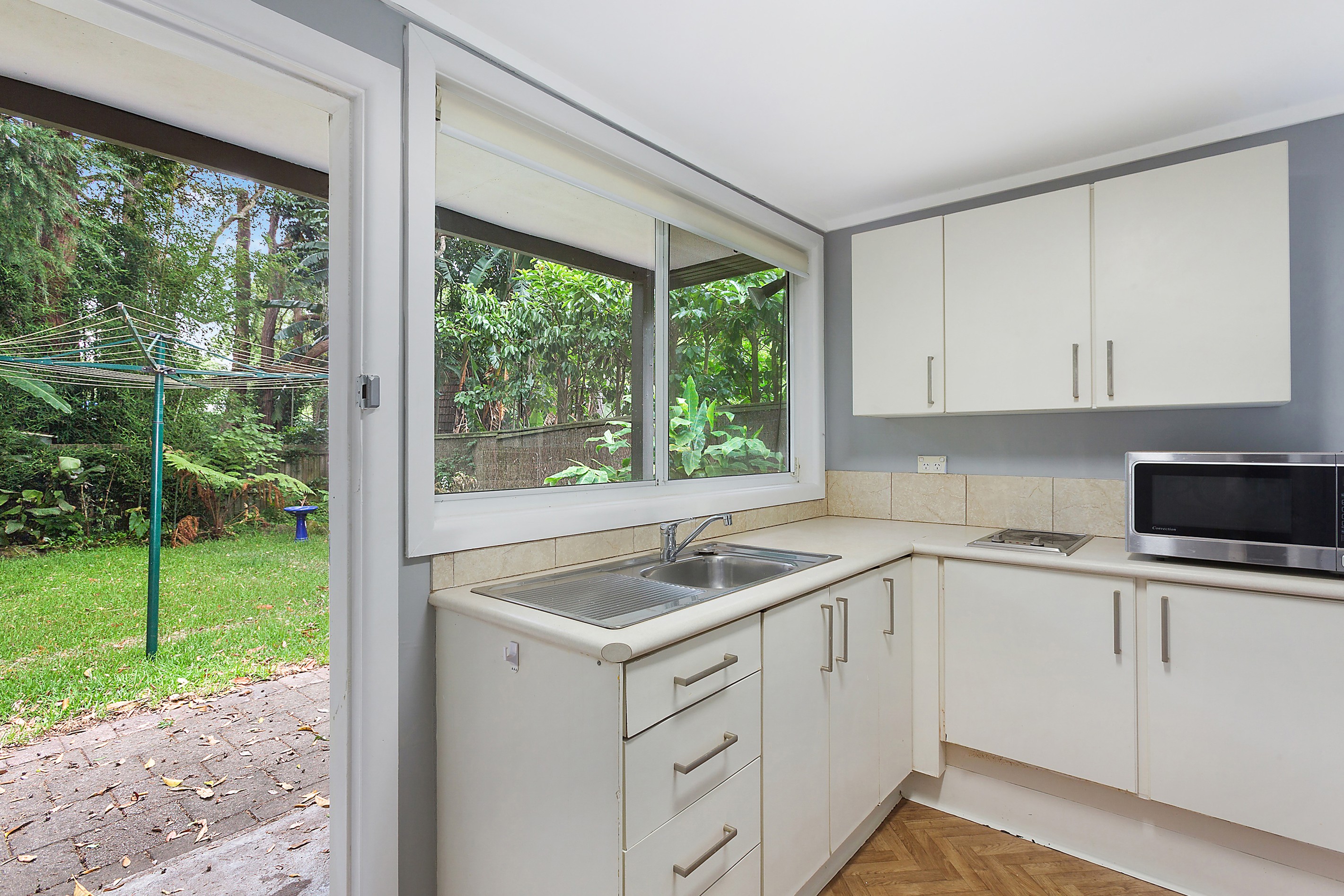2/21 Water Street, Wahroonga, NSW 2076