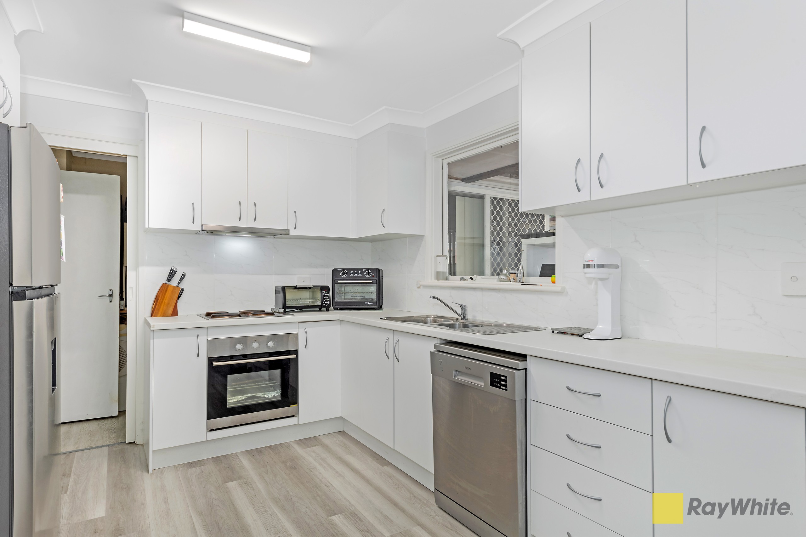 7 Pamela Place, Girraween, NSW 2145