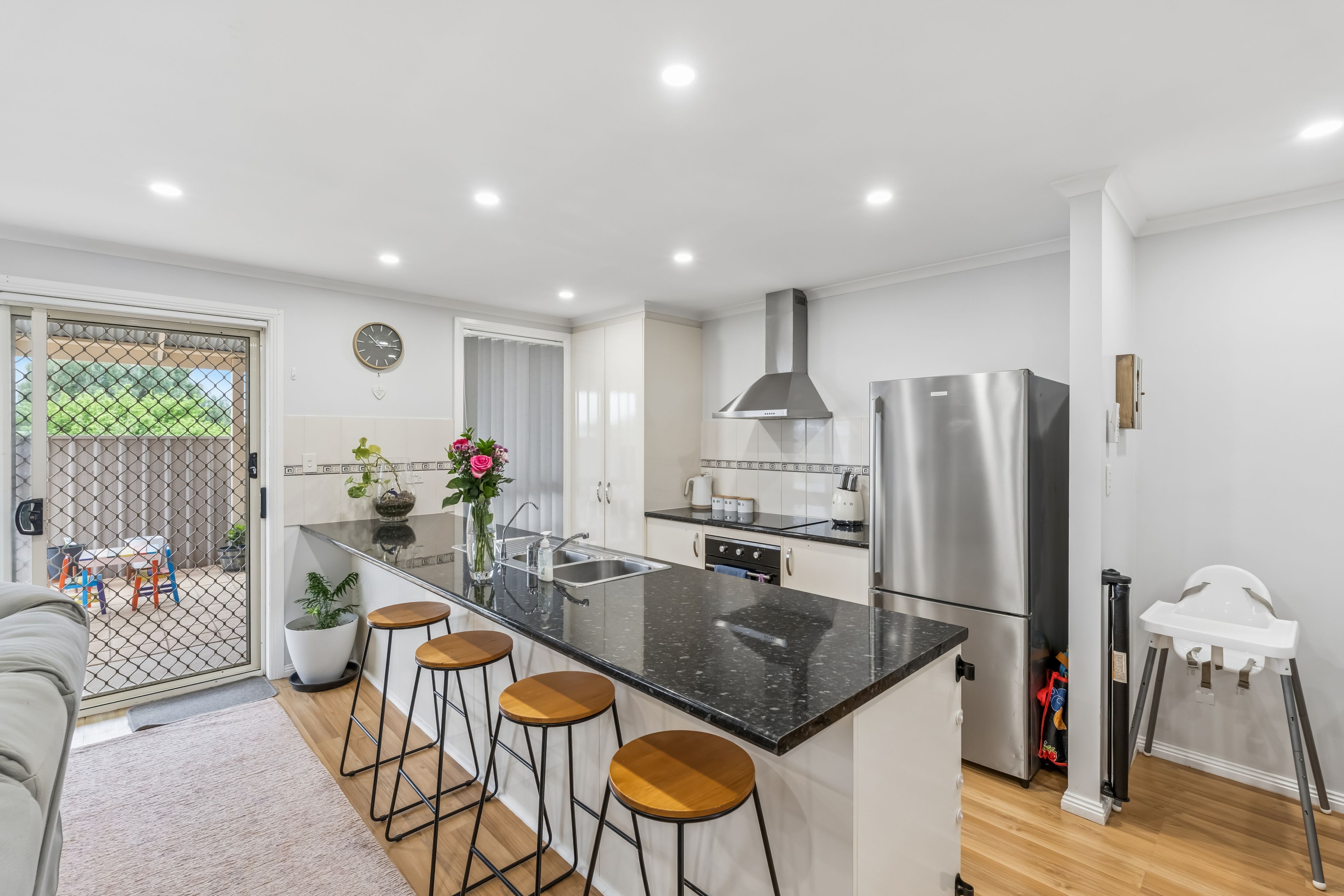 75B Alma Avenue — photo 3 of 19