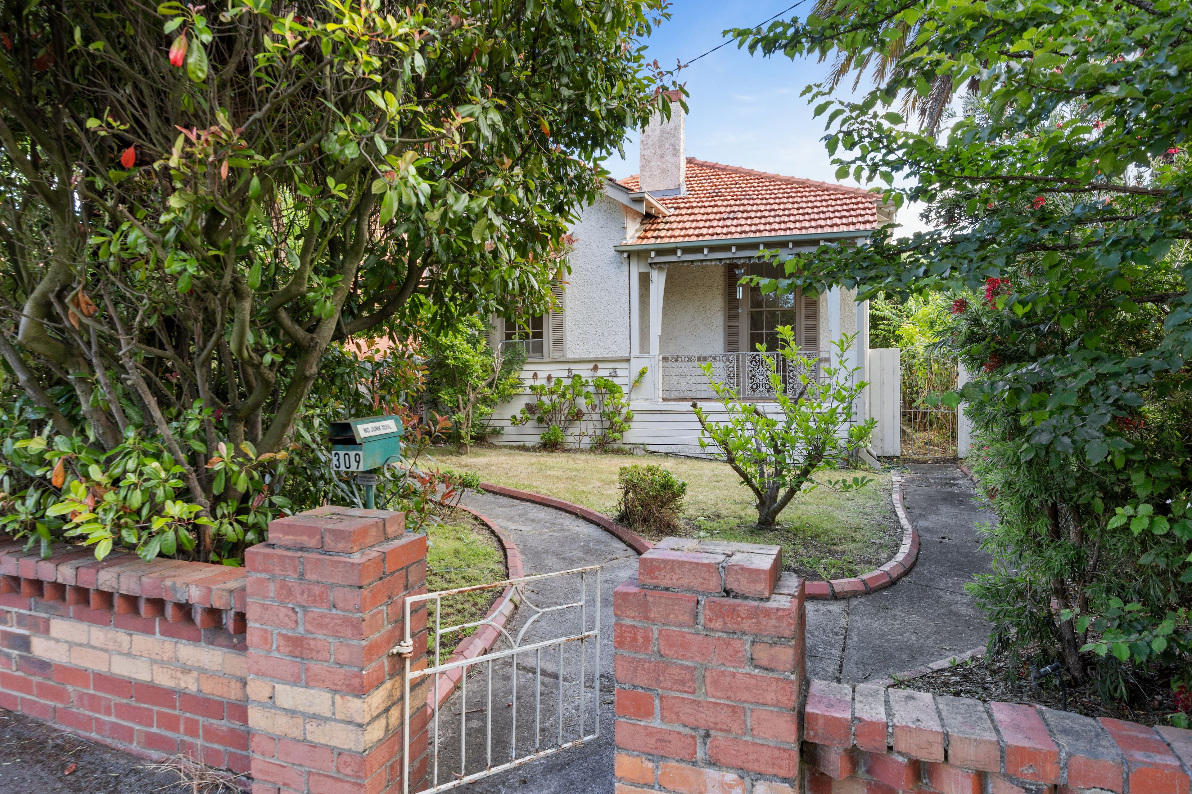 309 Macarthur Street, Soldiers Hill, VIC 3350