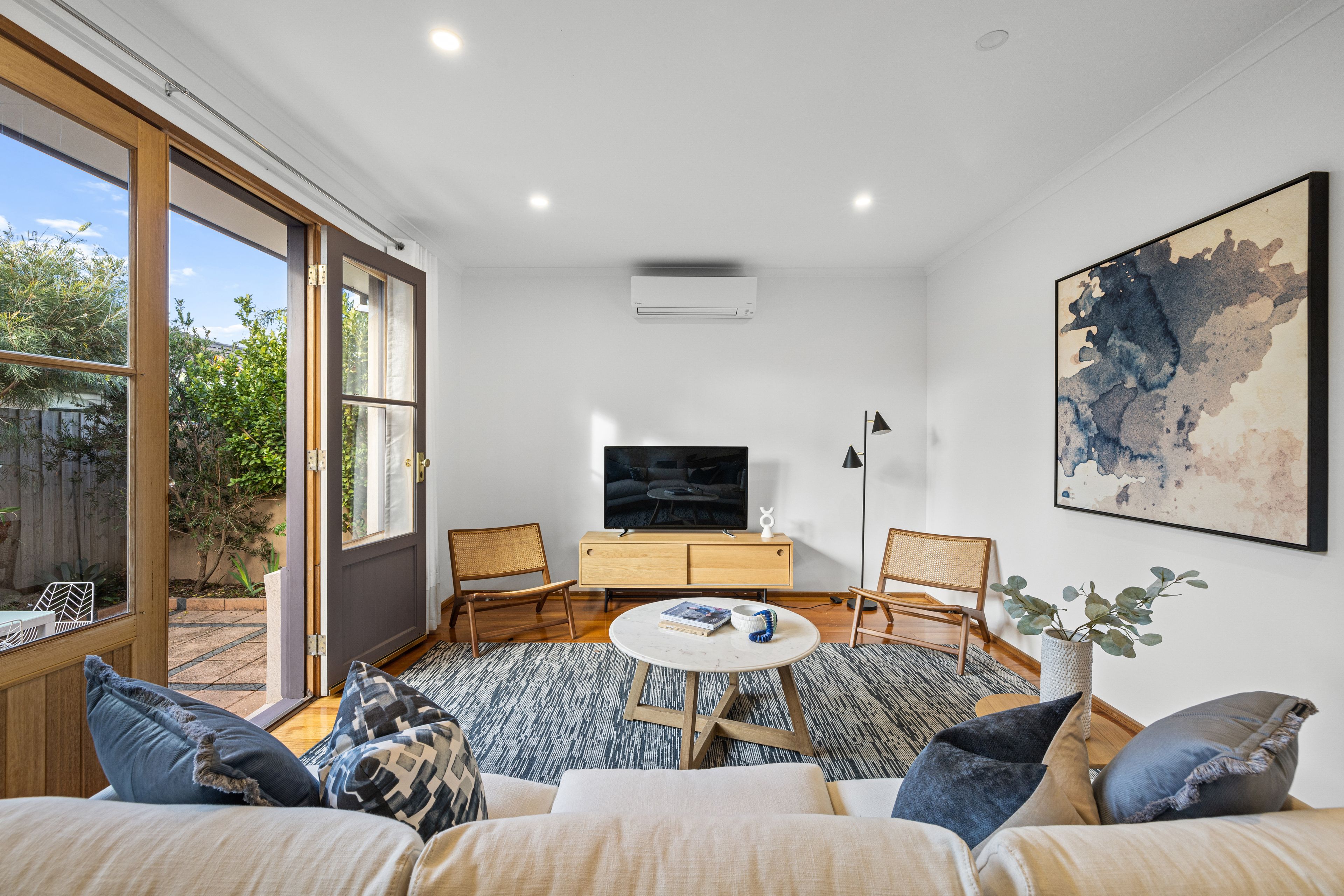 2/11 Bayliss Court, Cheltenham, VIC 3192