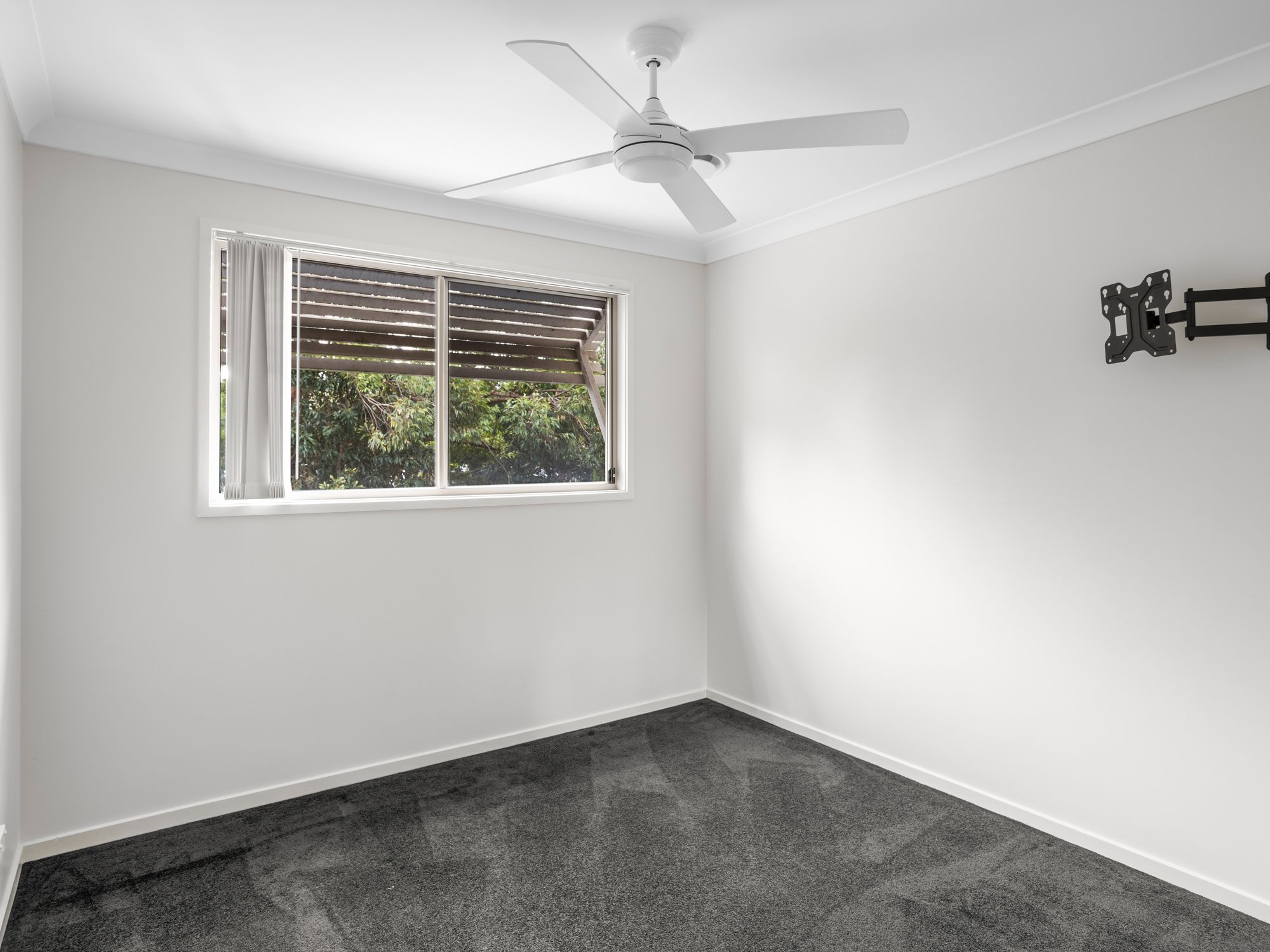 11/2 Weir Drive — photo 6 of 10