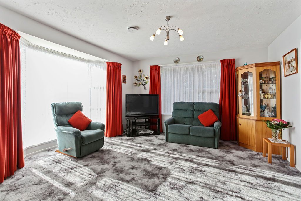 1/8 Charlene Place, St Martins, Christchurch City