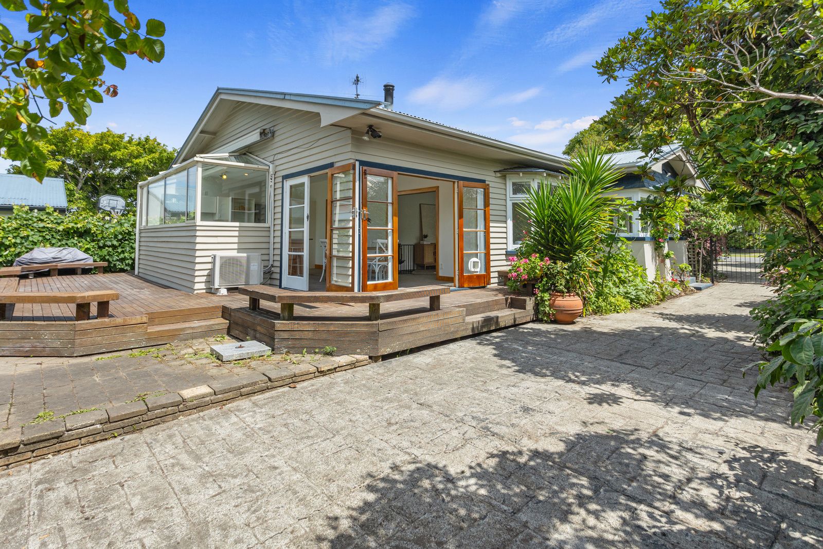 126 Francis Avenue, St Albans, Christchurch City