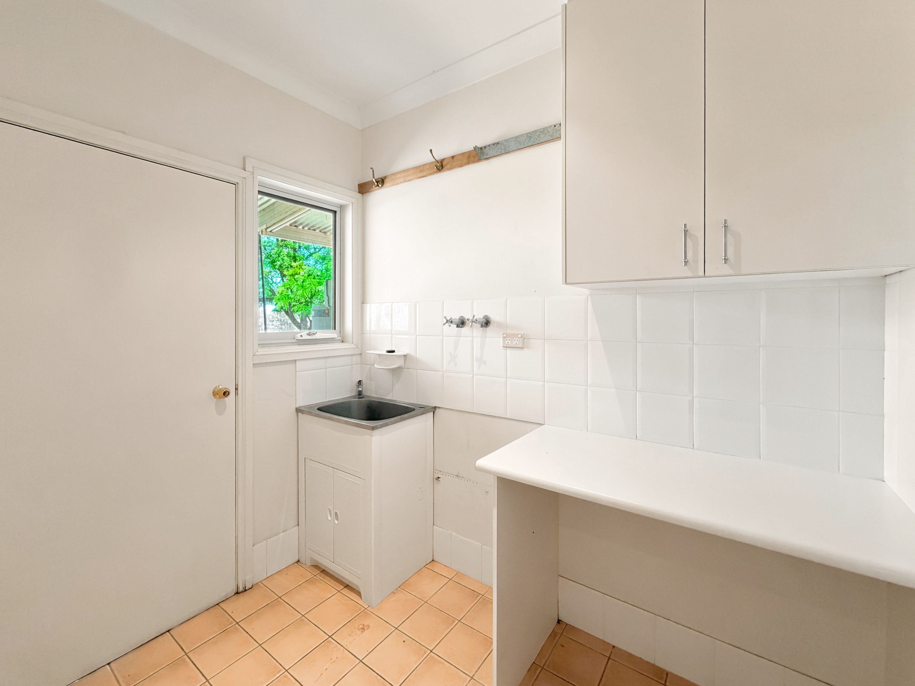 220 Macquarie View Road — photo 17 of 20