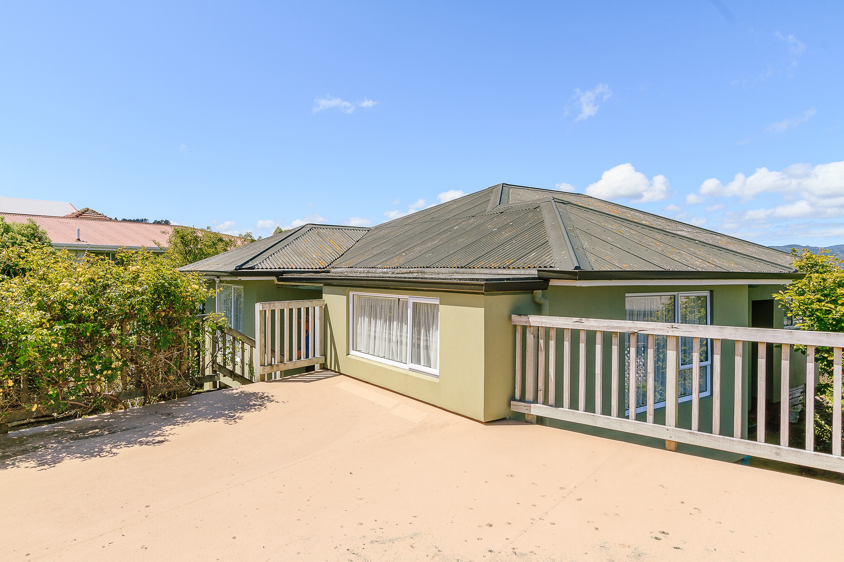 51 Pekanga Road, Normandale, Lower Hutt City