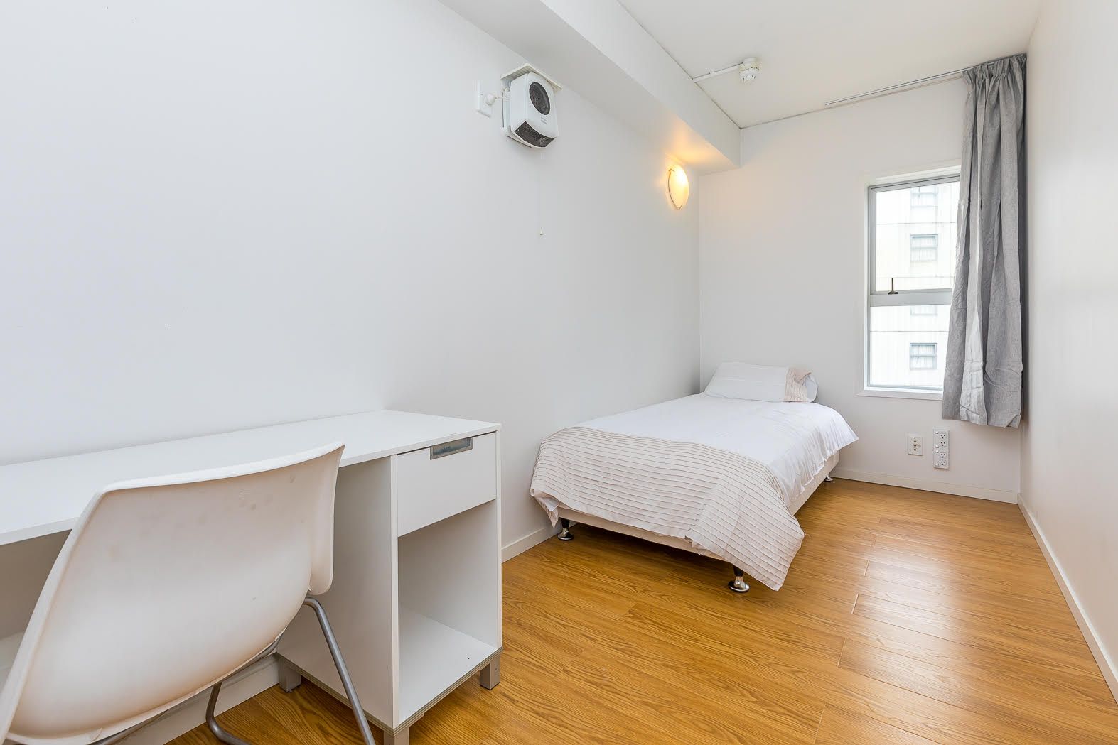 16B/15 Whitaker Place, Grafton, Auckland City