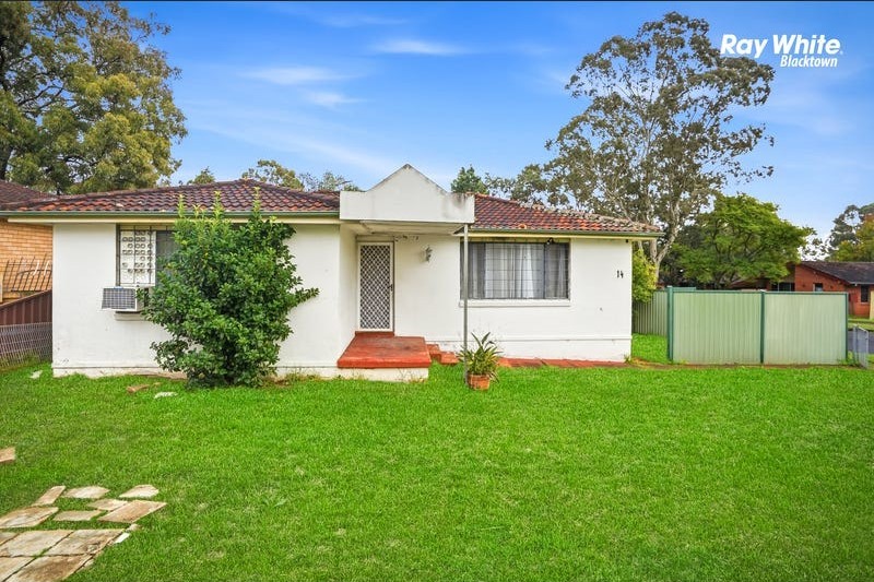 14 Warren Street, Quakers Hill, NSW 2763