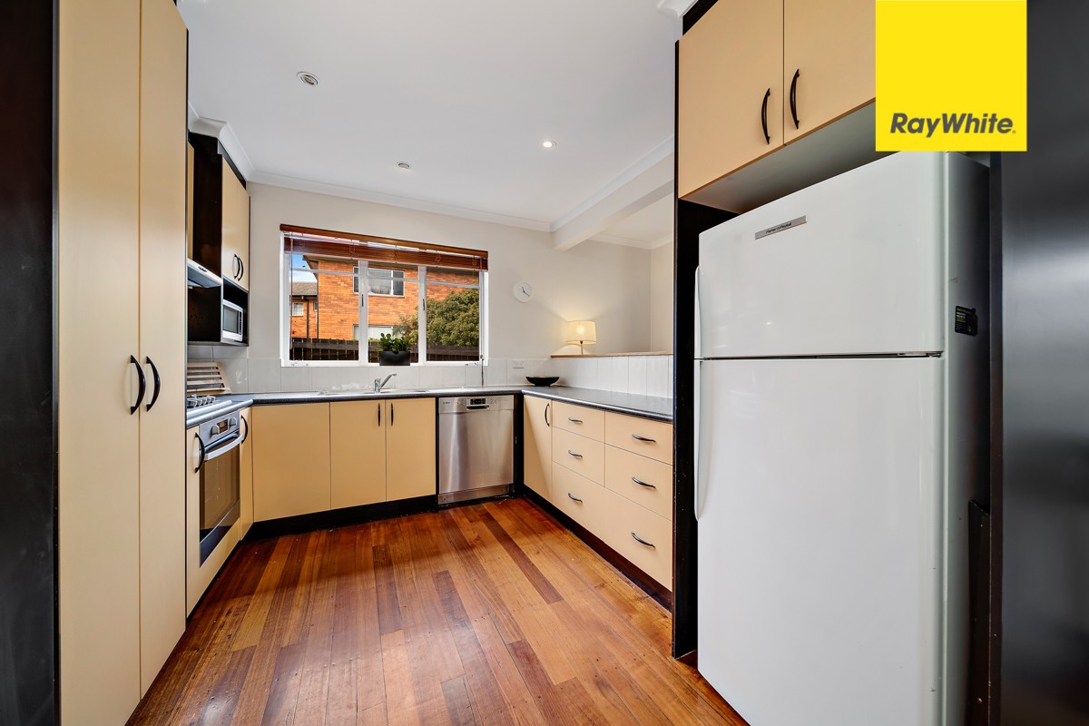 5 Coxen Street, Hughes, ACT 2605