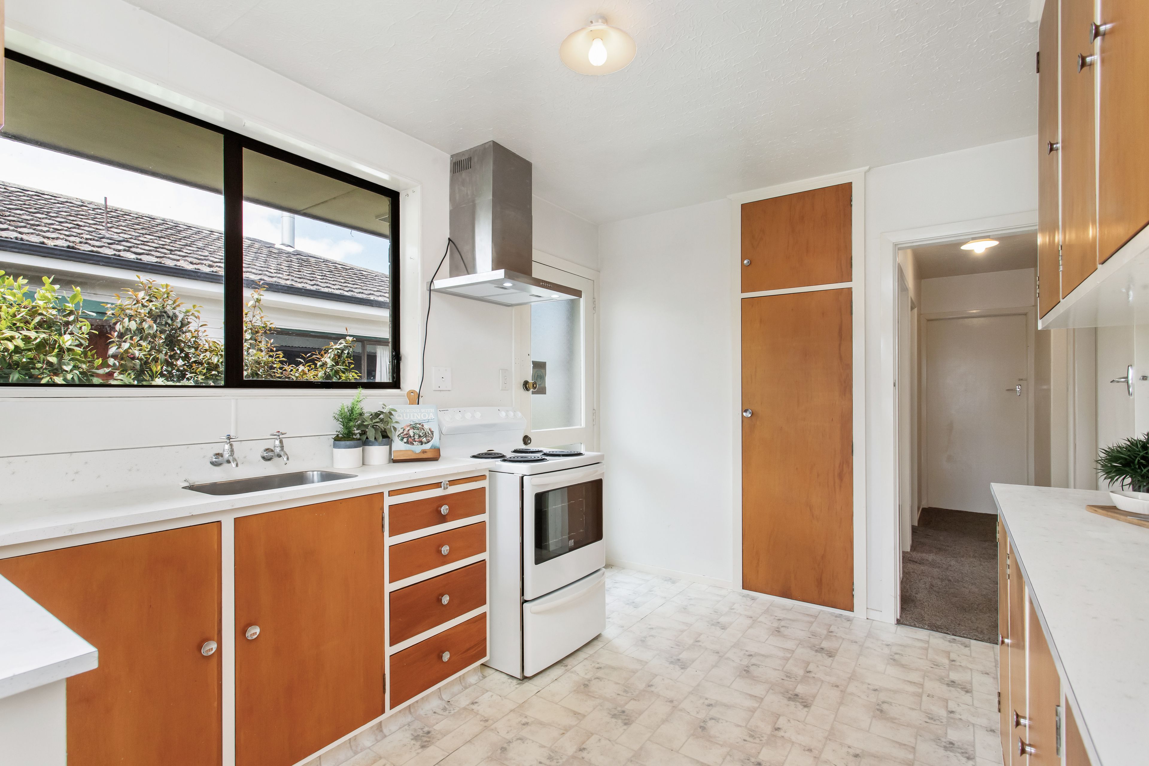 1/64 Mackenzie Avenue, Woolston, Christchurch City