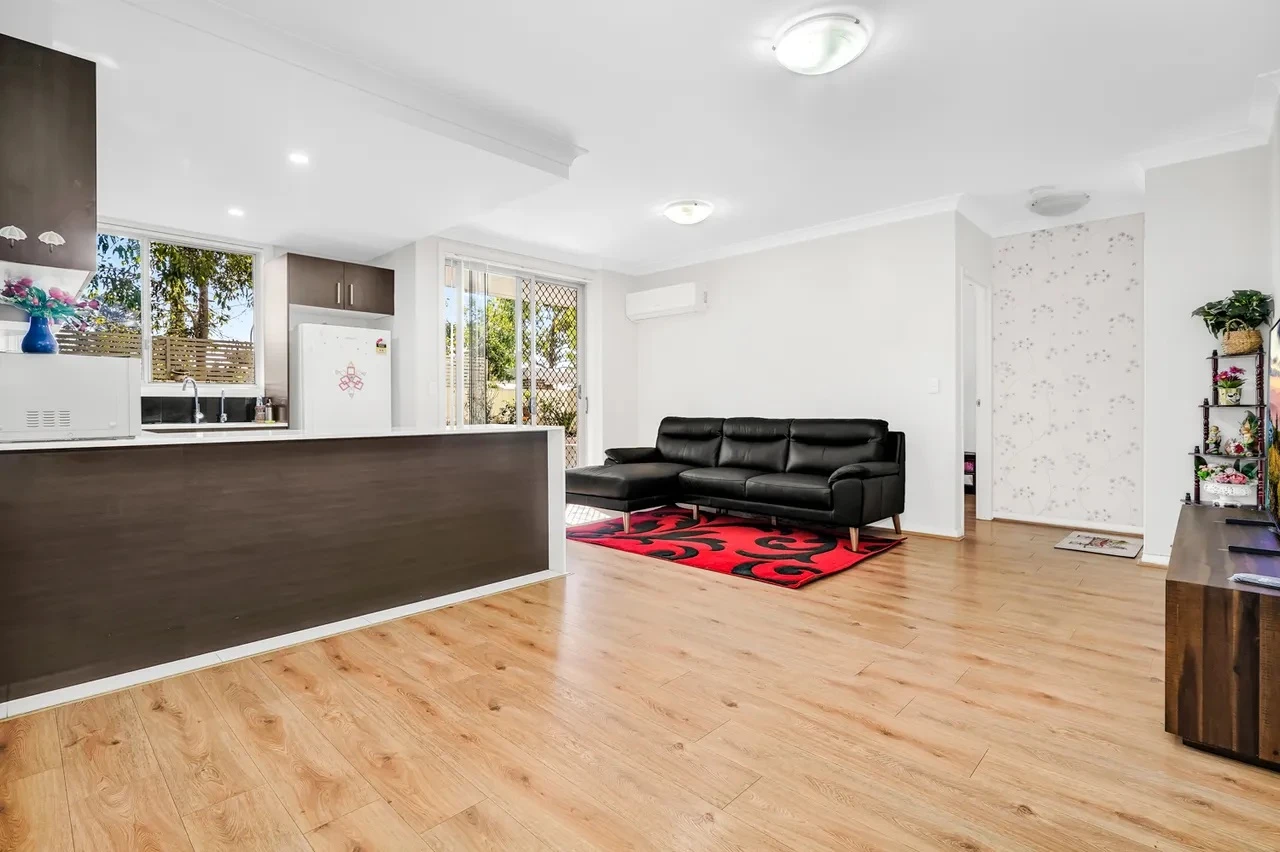 6/8A Myrtle Street, Prospect, NSW 2148