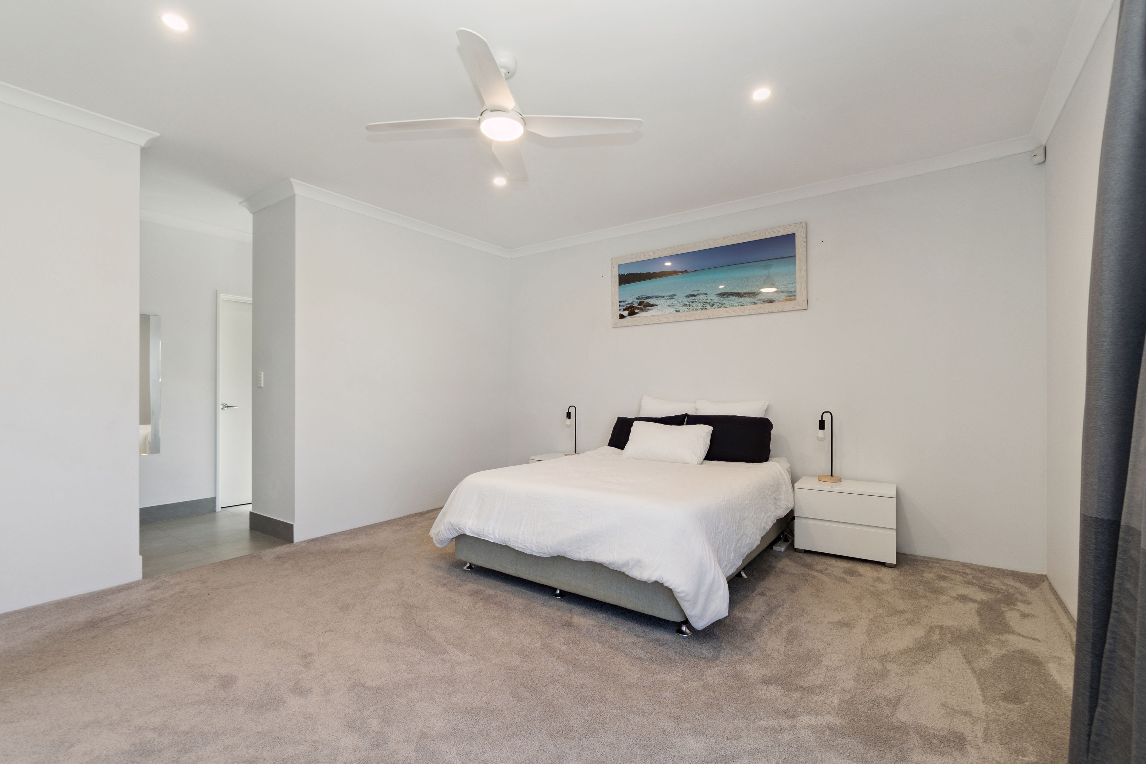 14 Kerruish Road — photo 4 of 30