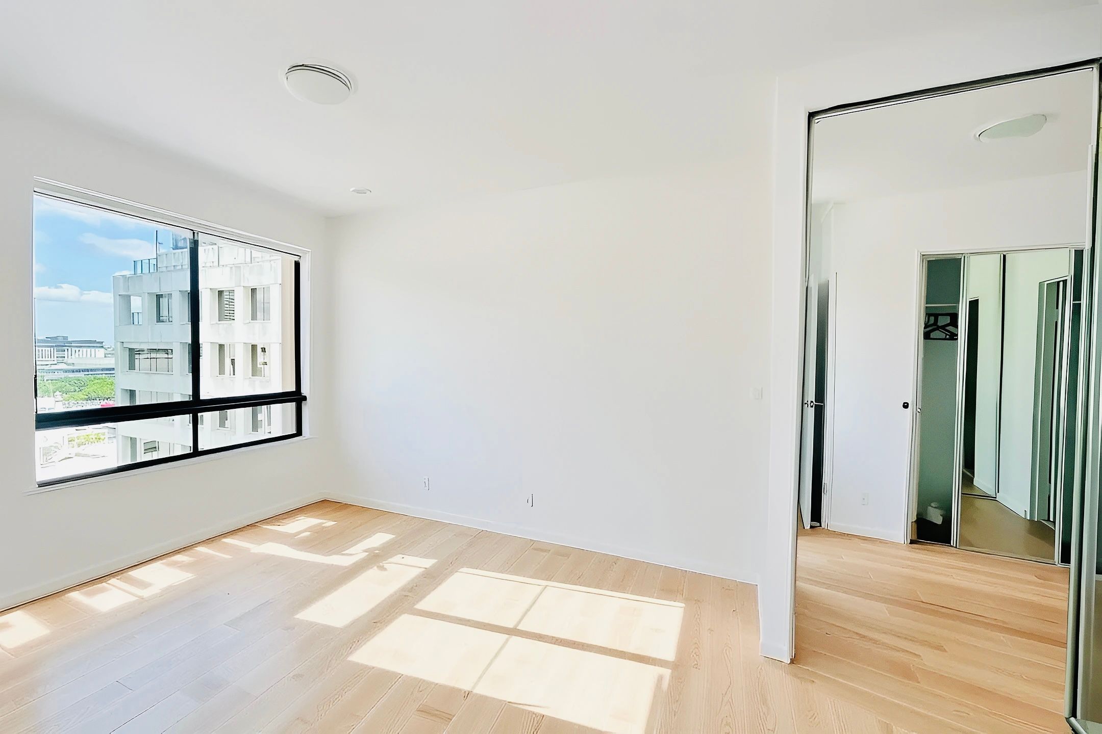 119/365 Kent Street — photo 6 of 11