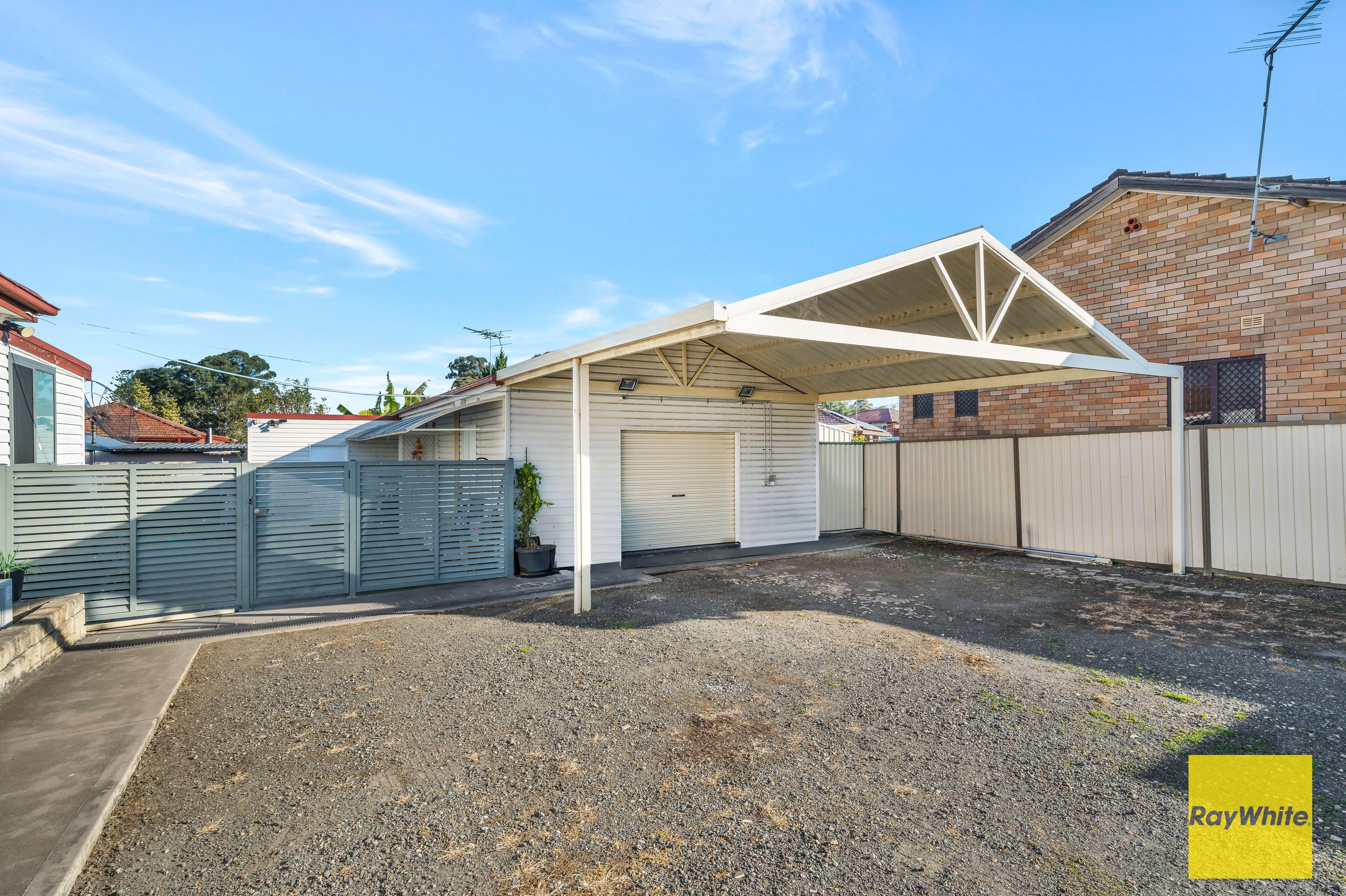 270 John Street — photo 18 of 19