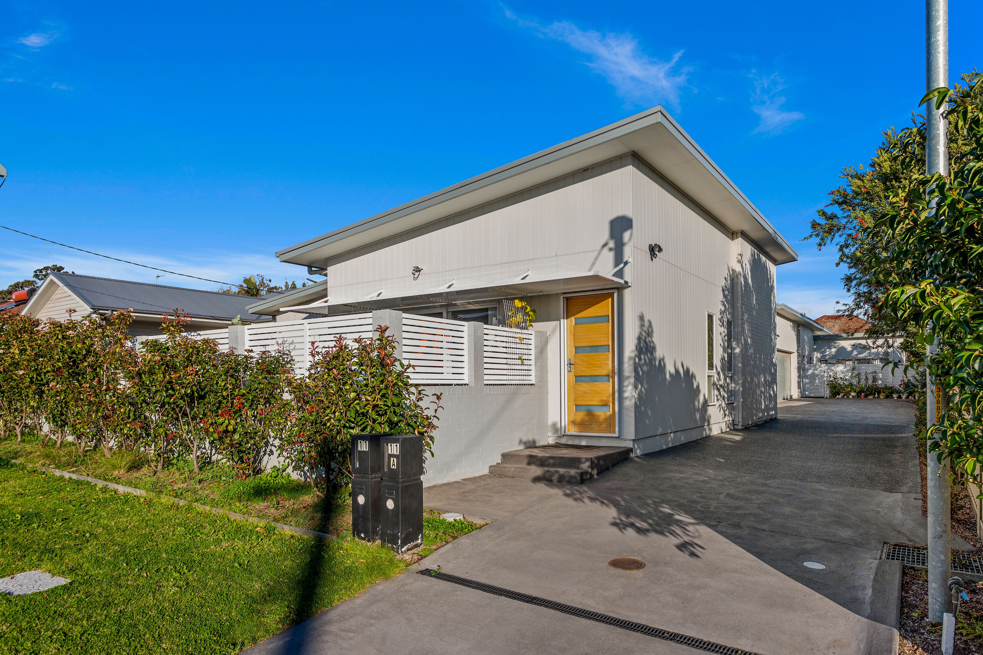 11 Hopetoun Street, Oak Flats NSW 2529