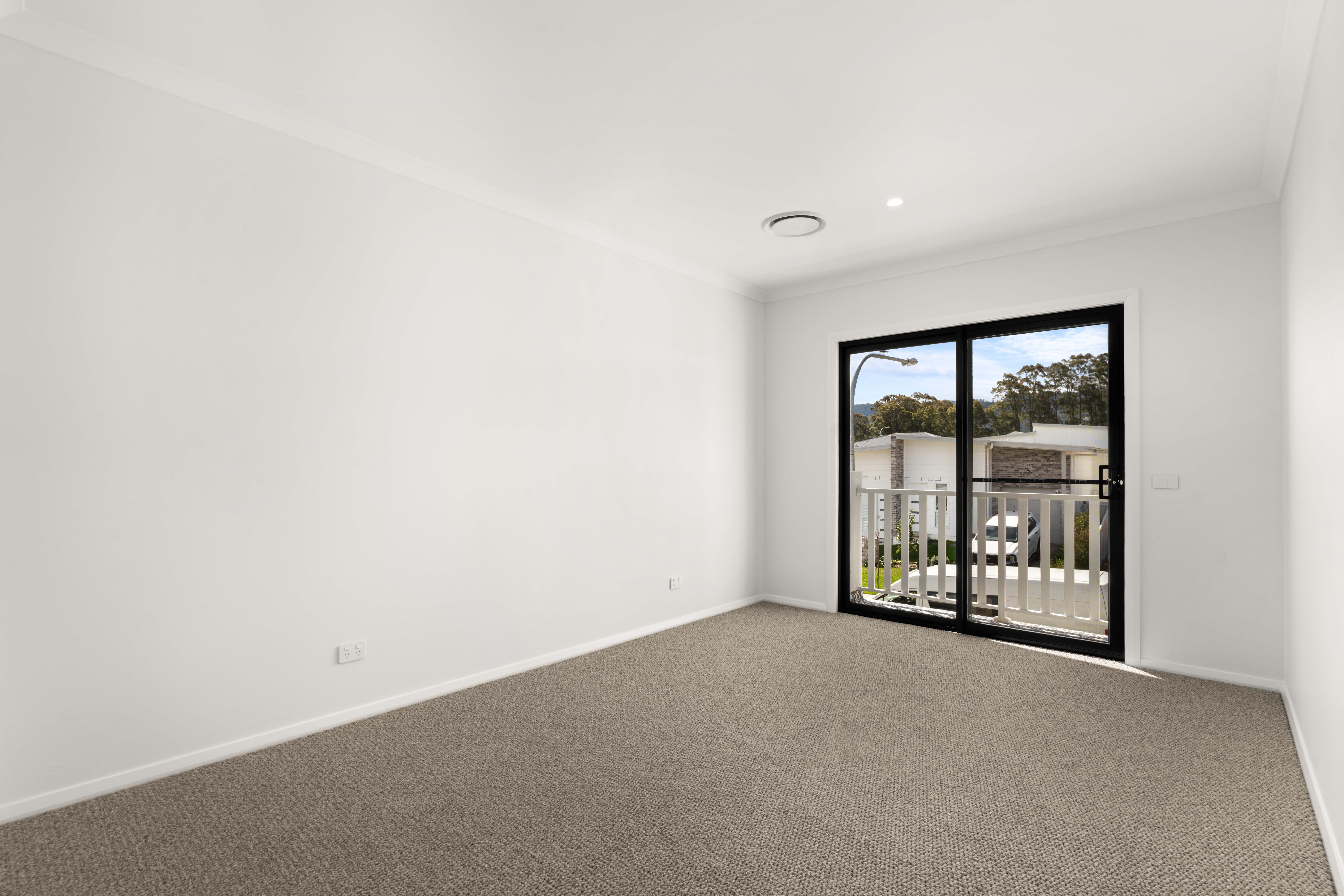 23B Sabre Street — photo 9 of 22