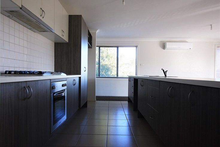 17 Ingleburn Gardens, BARDIA, NSW 2565