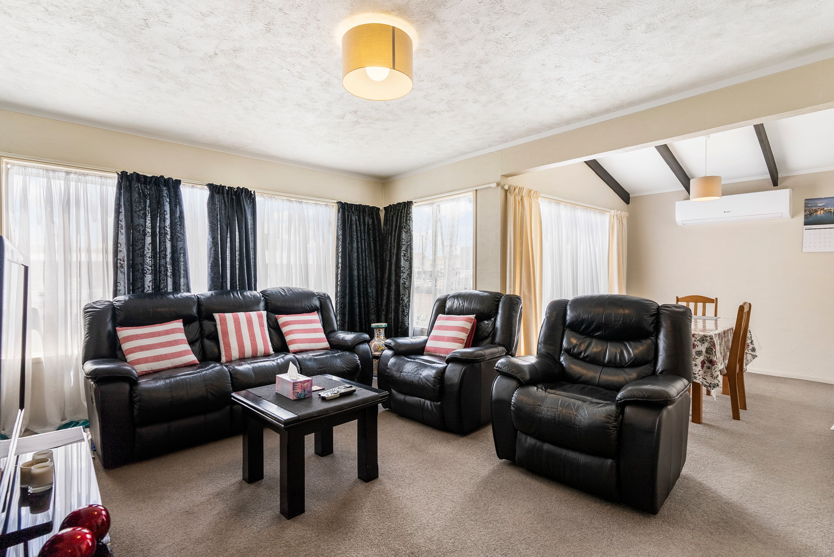 6/69 Kenderdine Road, Papatoetoe, Manukau City