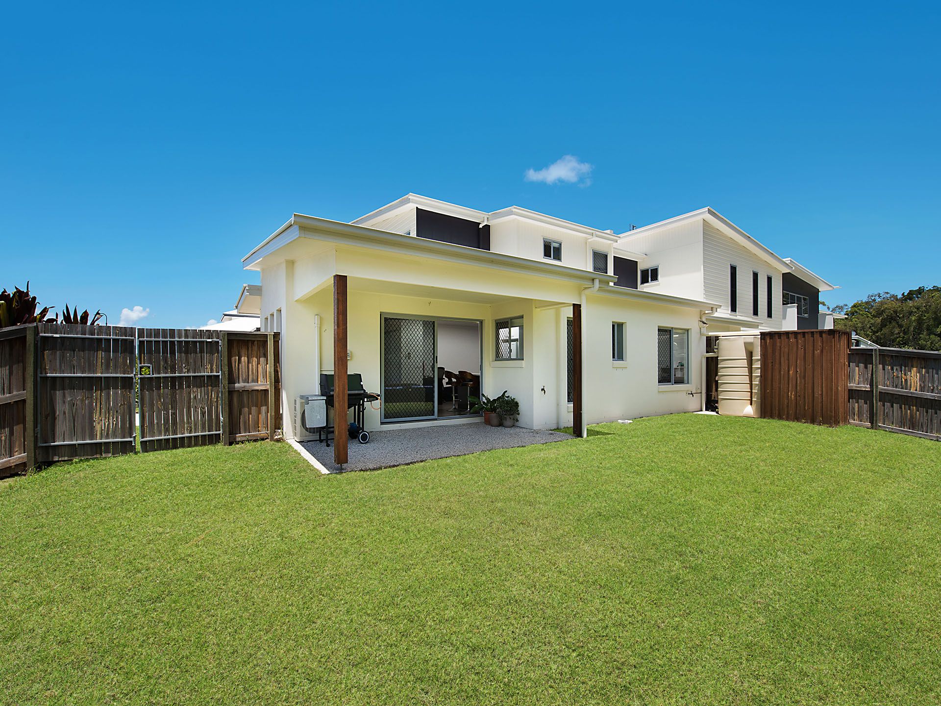 1/16 Hideaway Street, Birtinya, QLD 4575