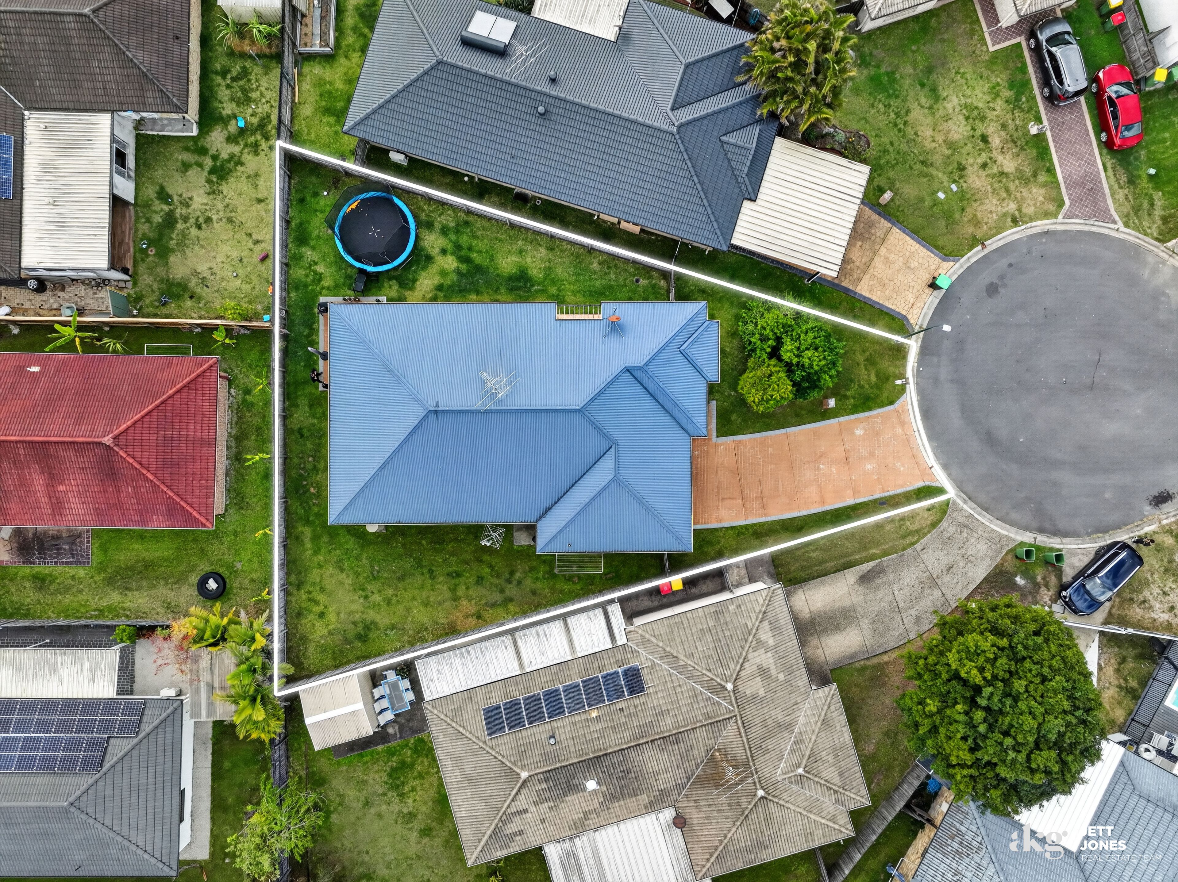 18 Lake Wivenhoe Court — photo 17 of 21