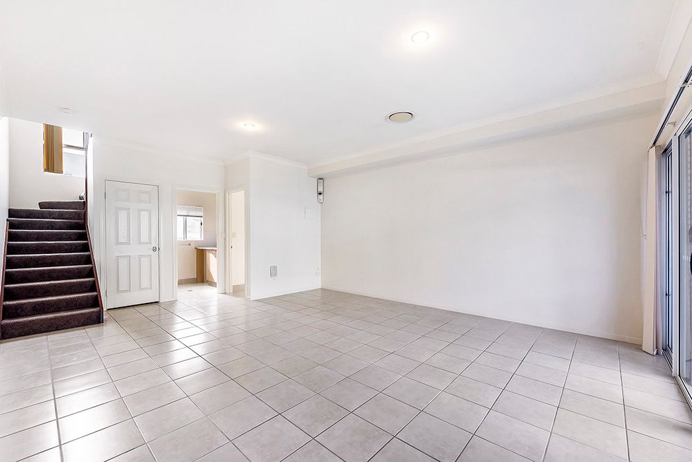 5 / 18 Lake Street, Varsity Lakes, QLD 4227