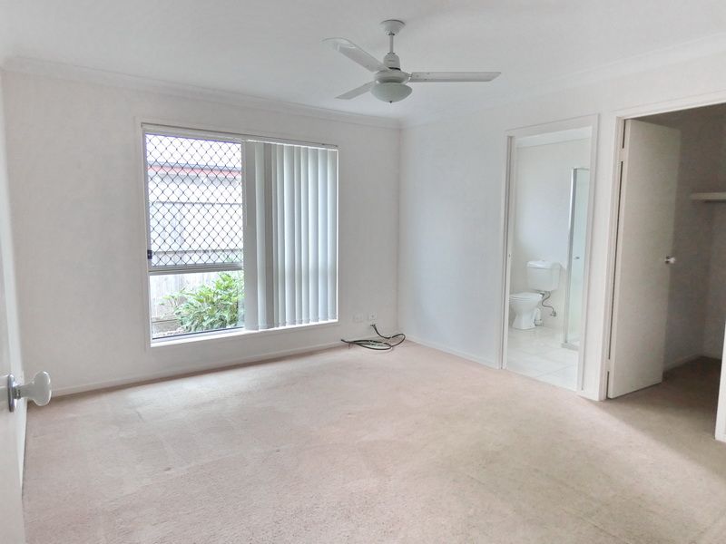 6 Macintyre Street, Marsden, QLD 4132