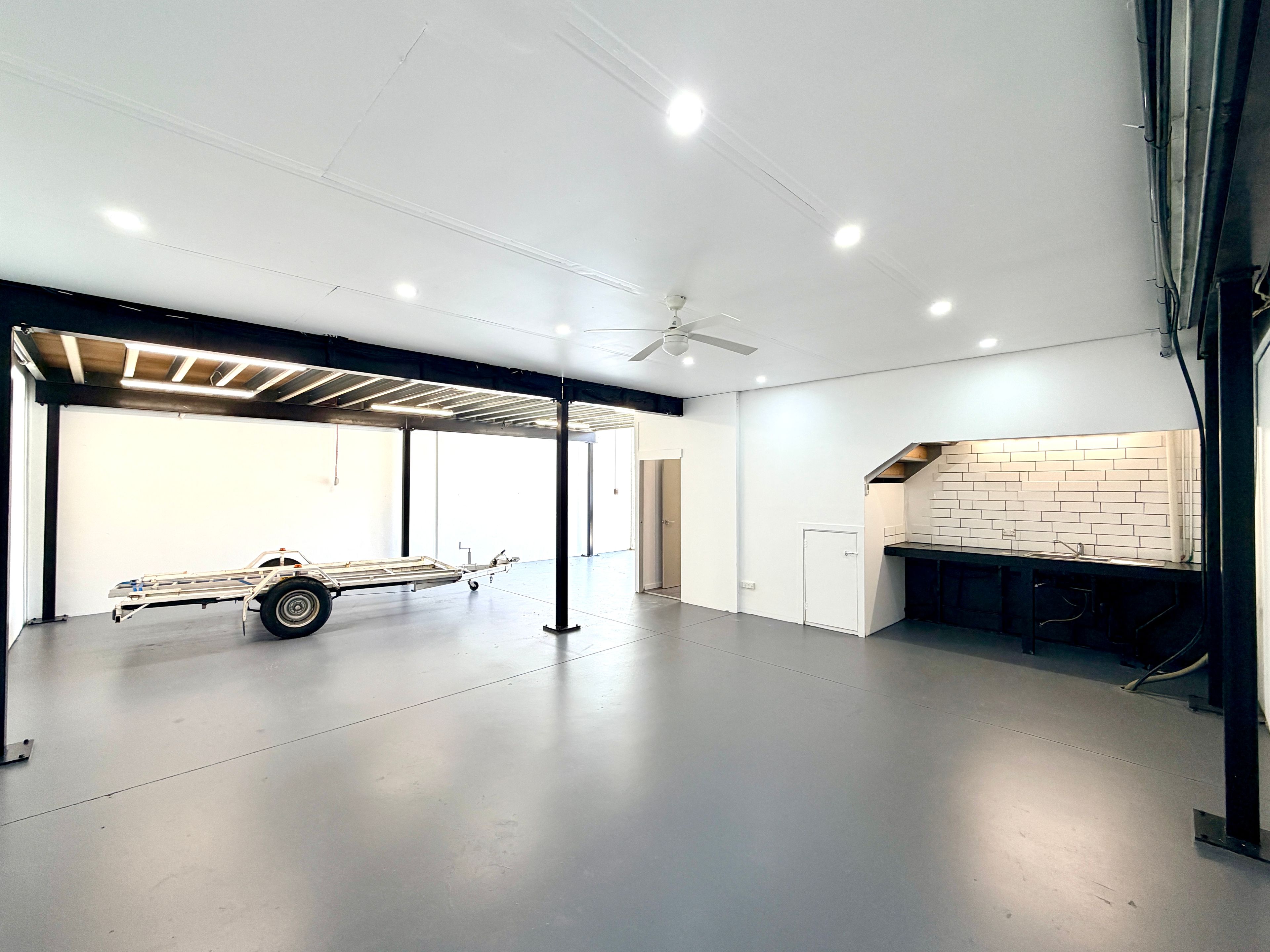 Ground Floor 20/70-72 Captain Cook Drive, Caringbah, NSW 2229
