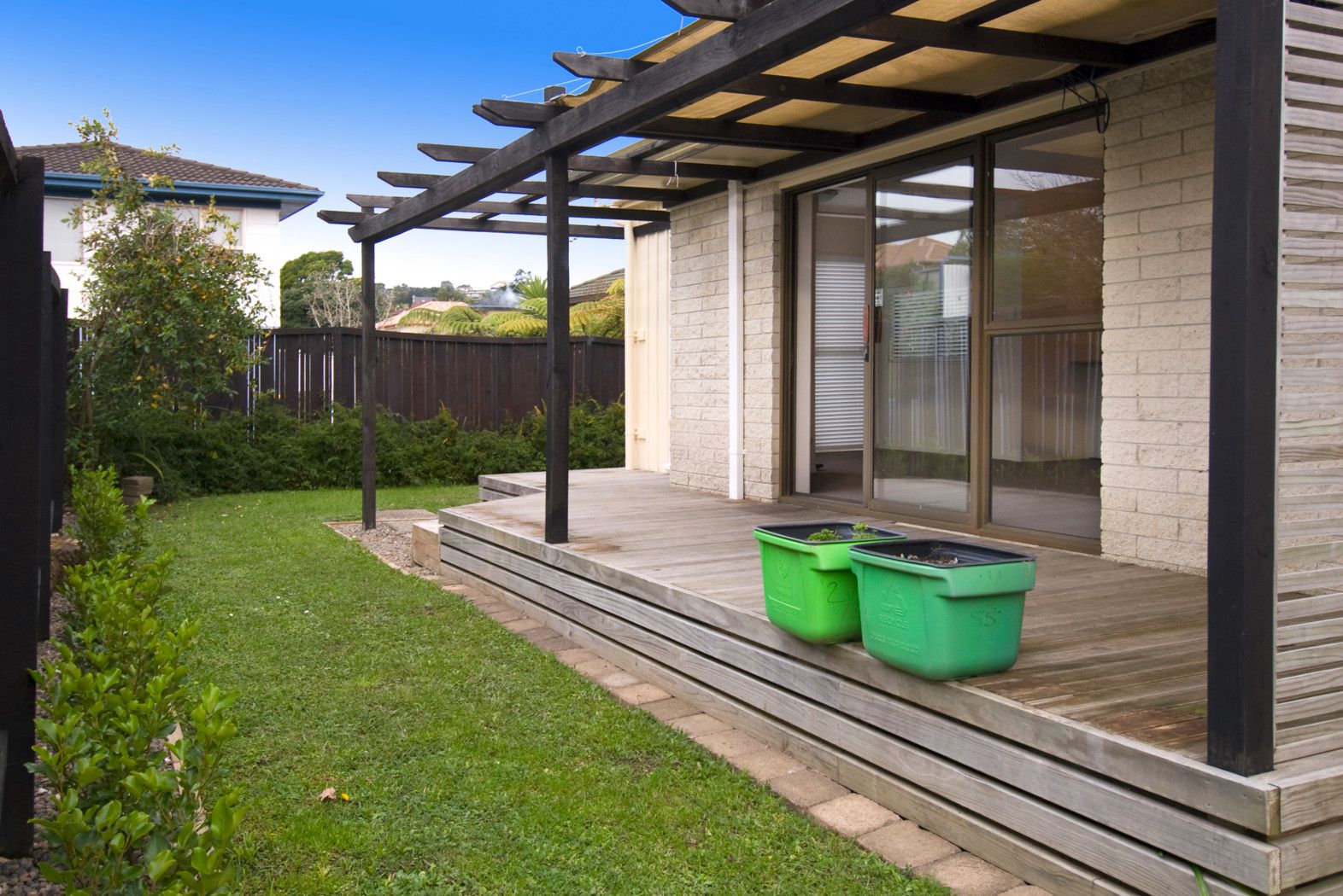 2/25 Wycherley Drive, Bucklands Beach, Manukau City