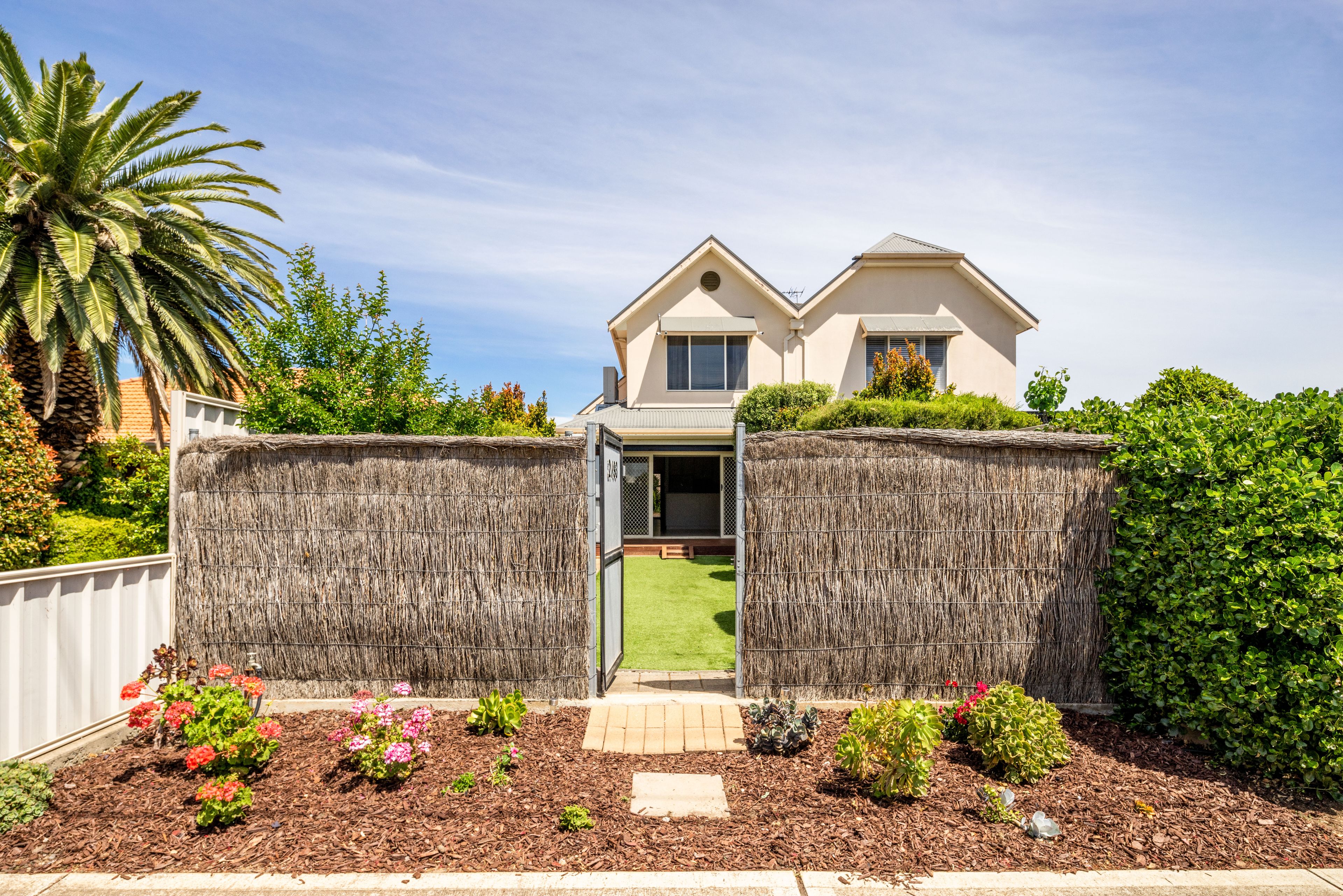 2/93 Cliff Street, Glengowrie, SA 5044