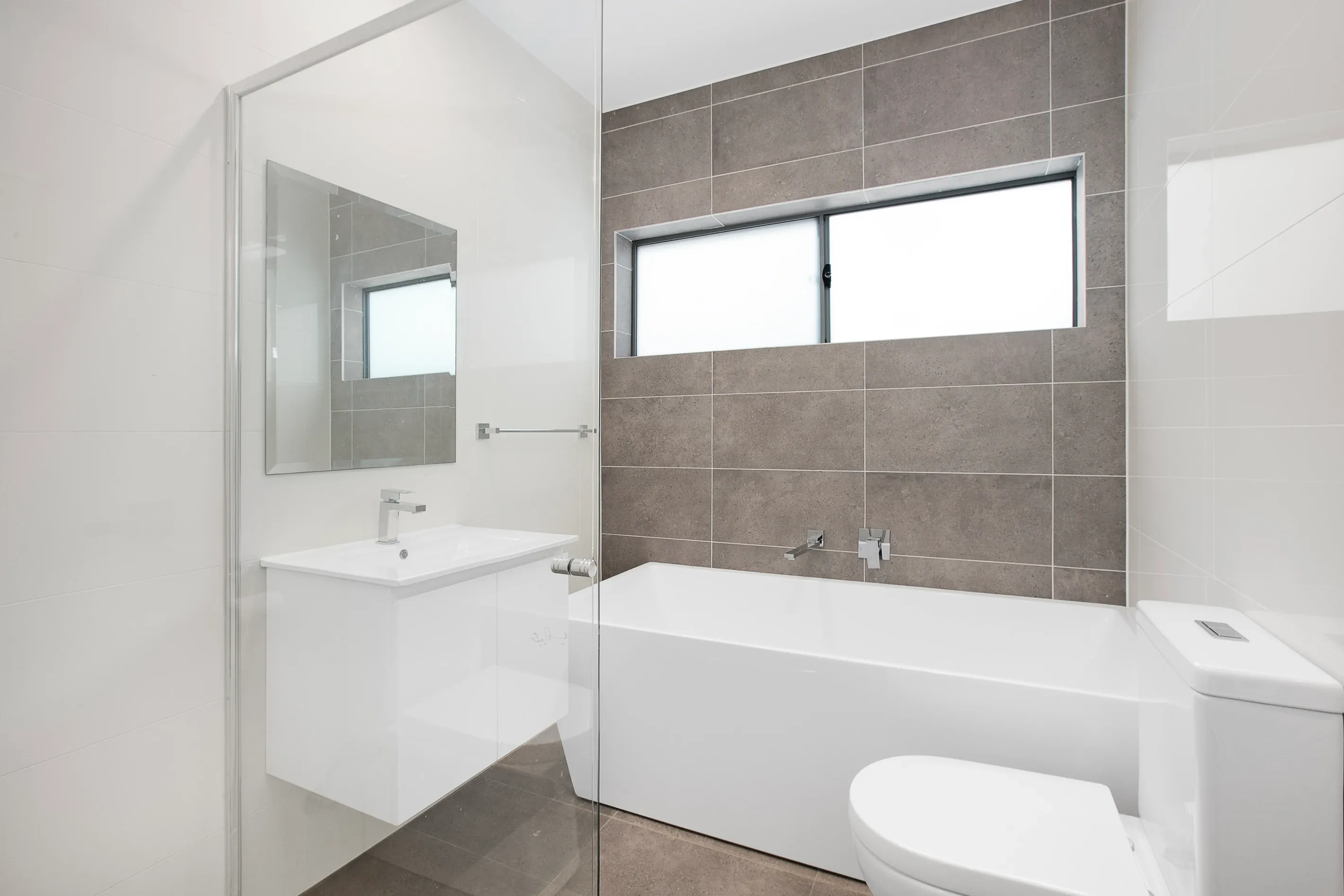 11/12-14 Knox Street — photo 4 of 6