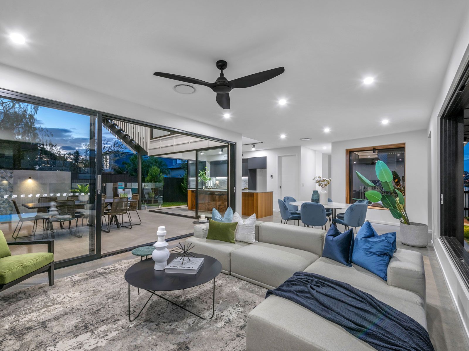3 Combles Road, Camp Hill, QLD 4152