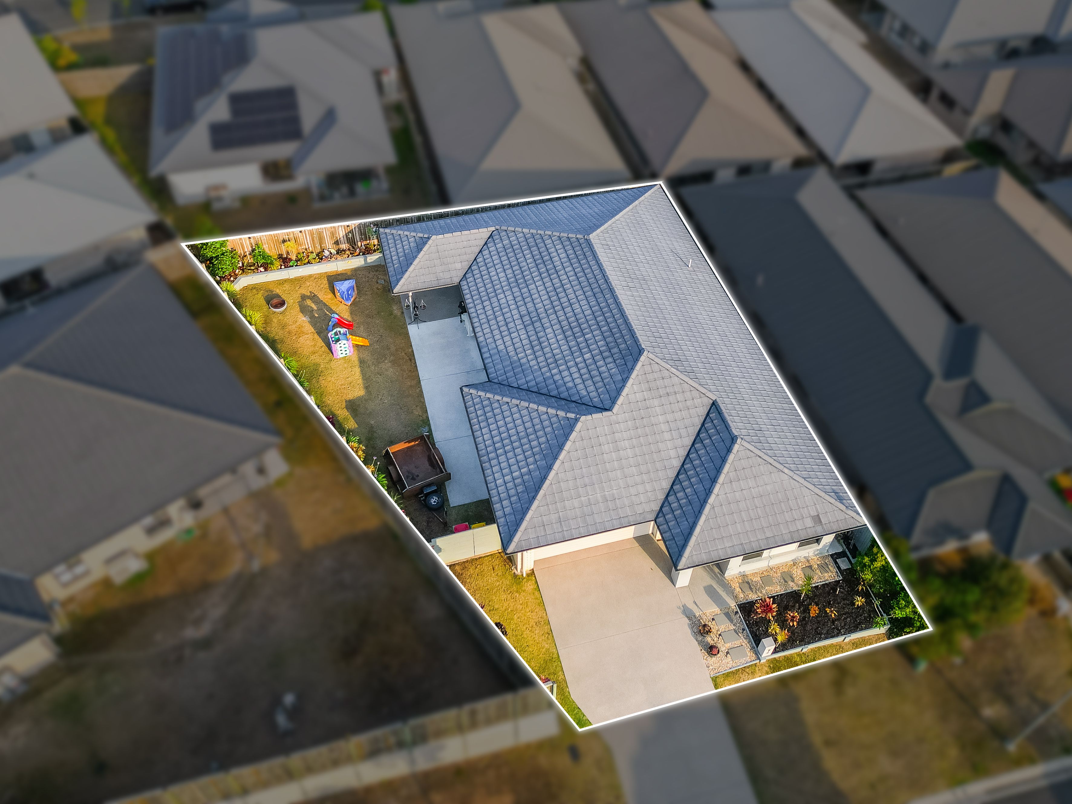7 Limestone Court, Yarrabilba, QLD 4207