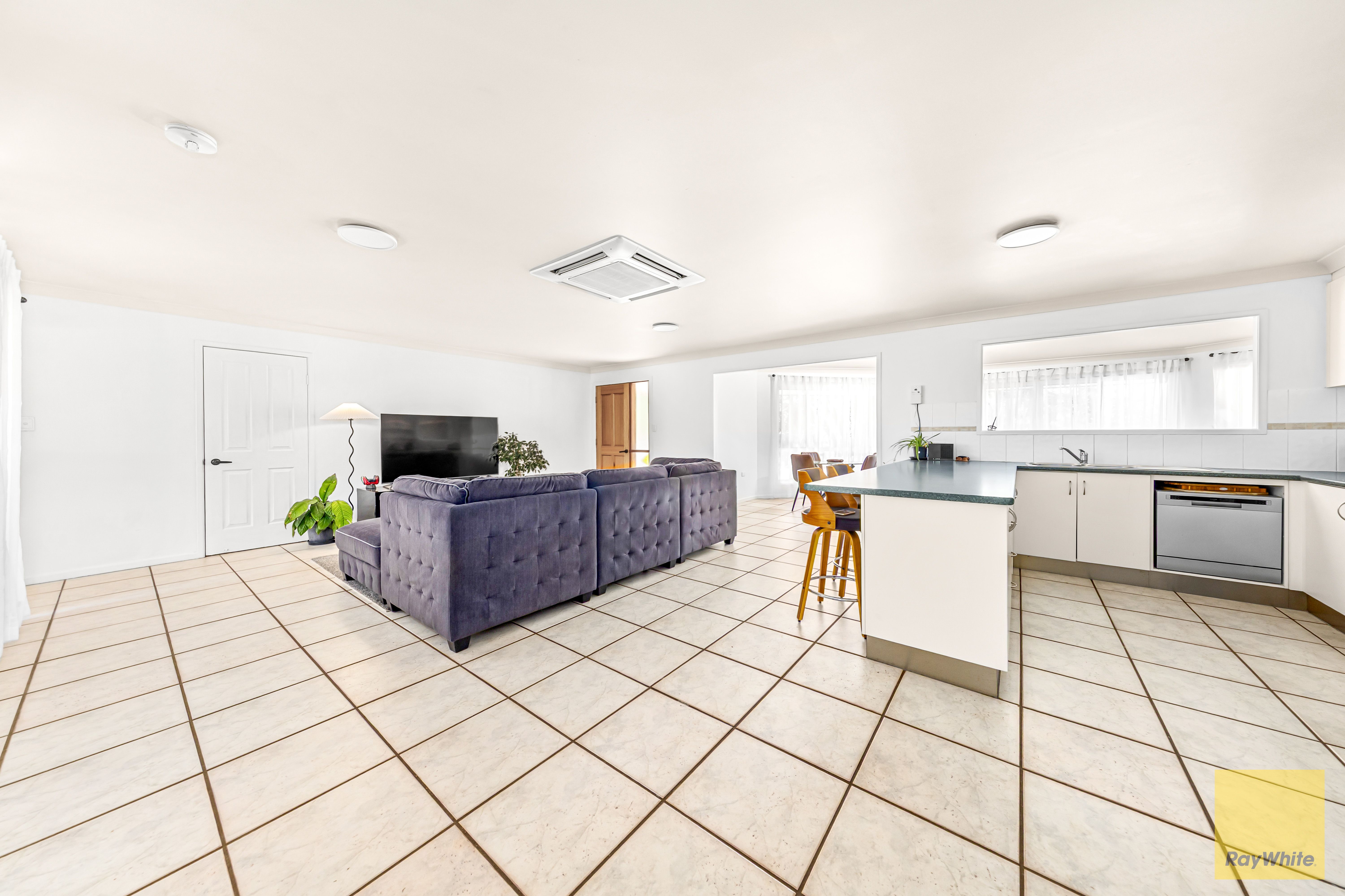 40 Riverview Street — photo 10 of 24