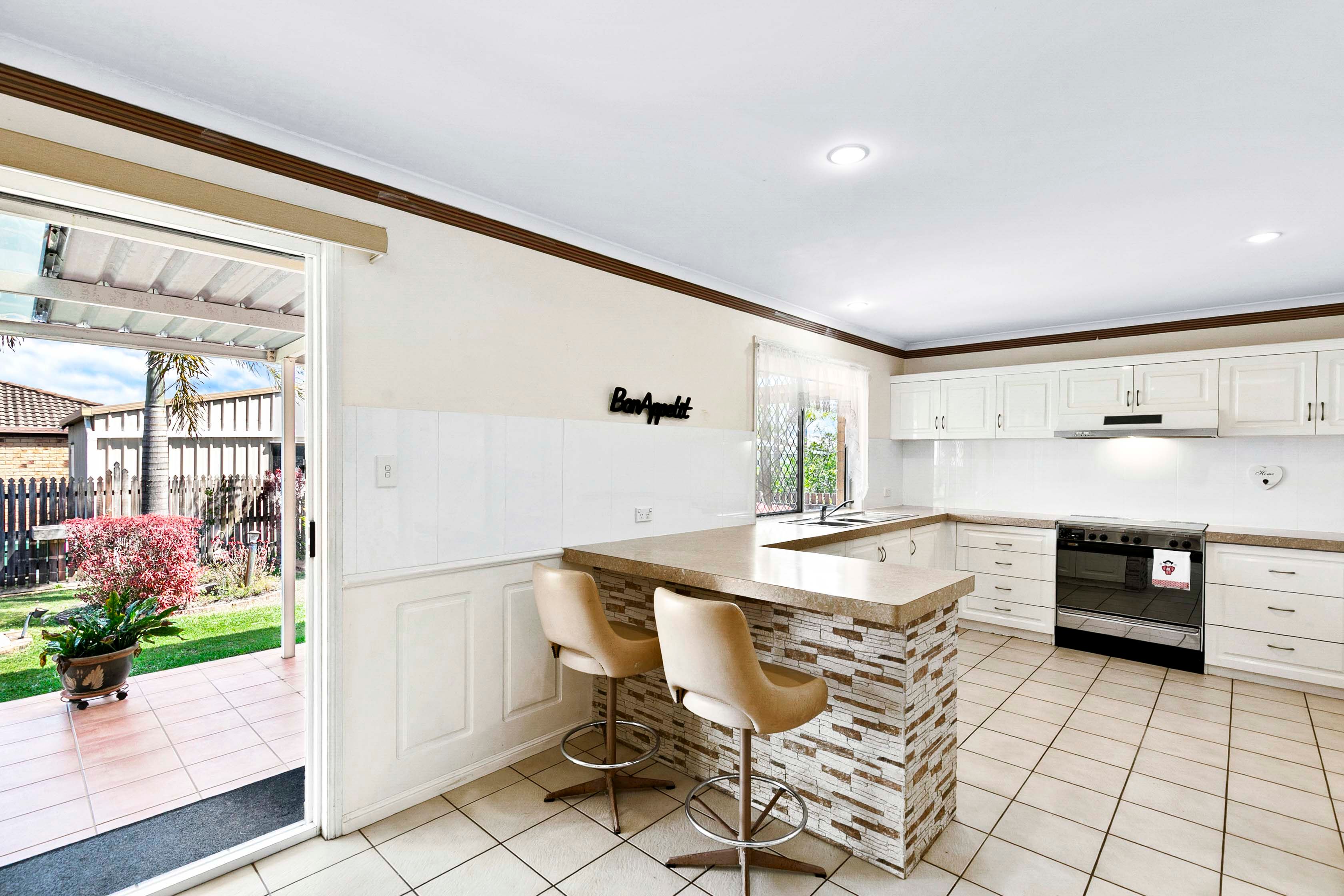 11 Melong Street — photo 8 of 27