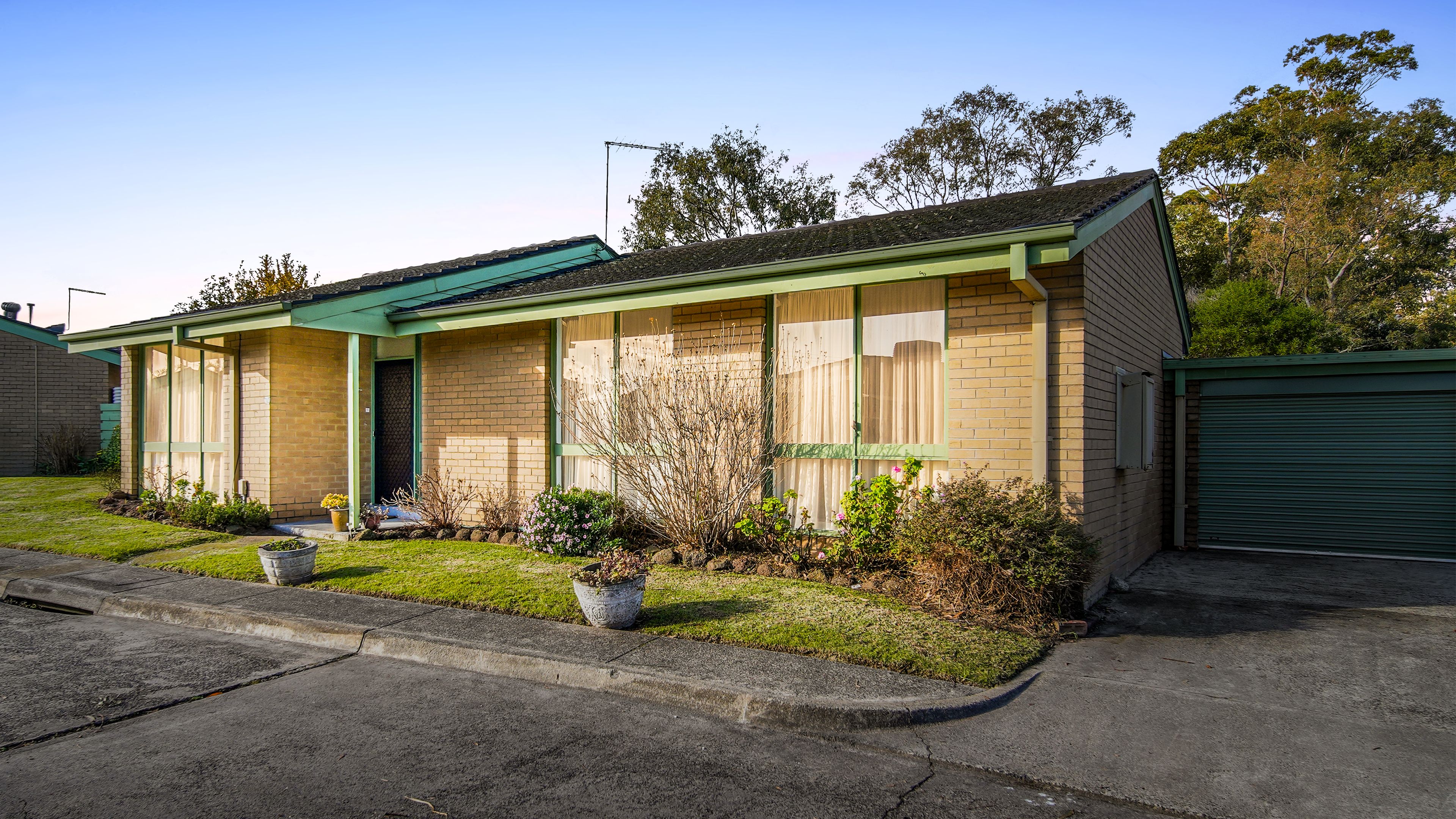 17-19 Spring Road, Springvale South VIC 3172