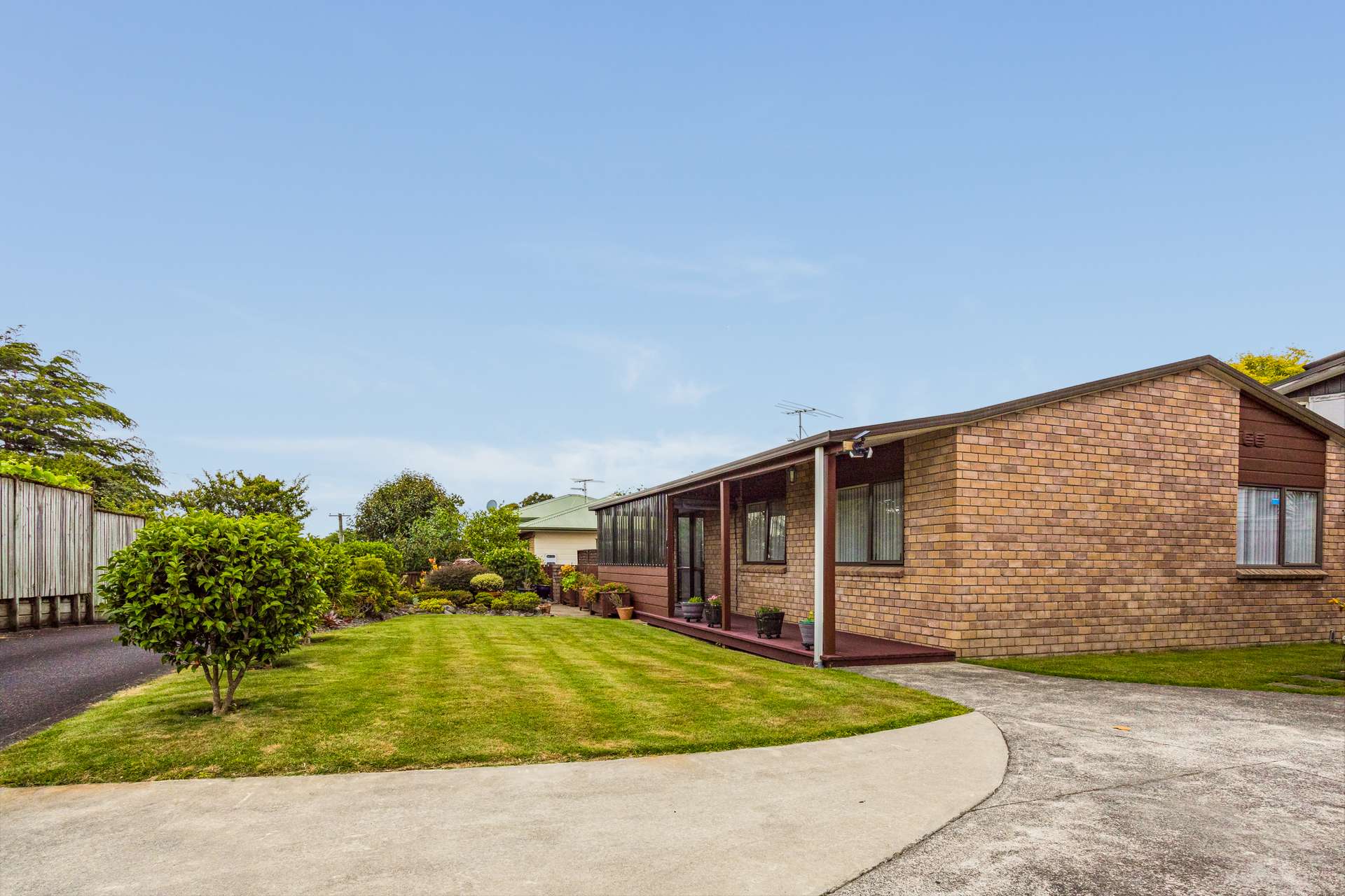 31b Kaiwaka Road photo 1