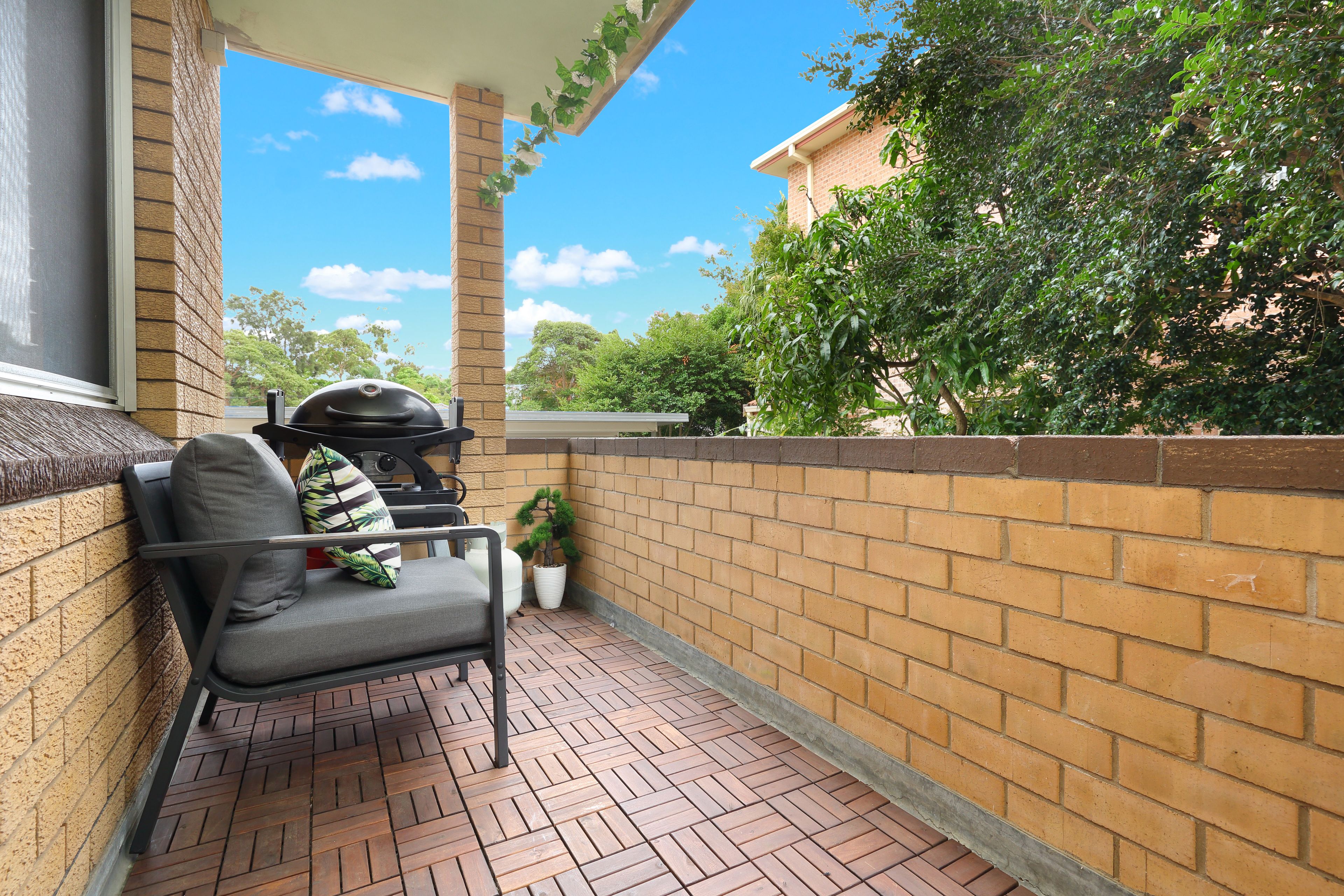 2/82 Pitt Street, Mortdale, NSW 2223
