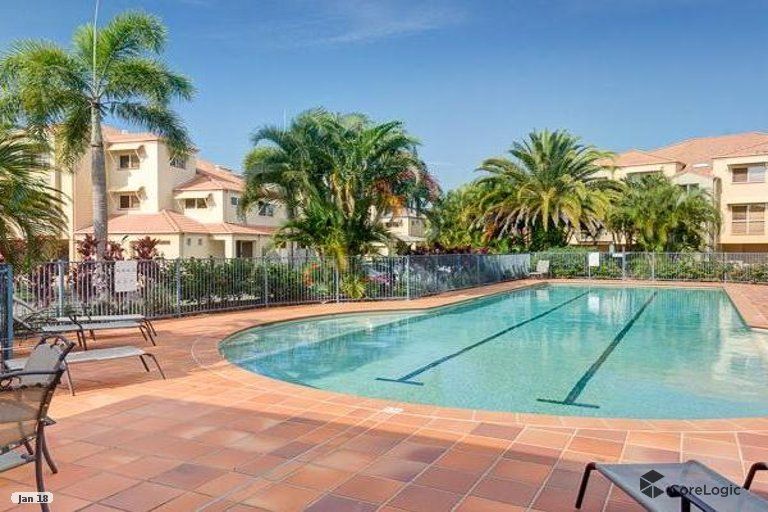 59/88-98 Limetree Parade, Runaway Bay, QLD 4216