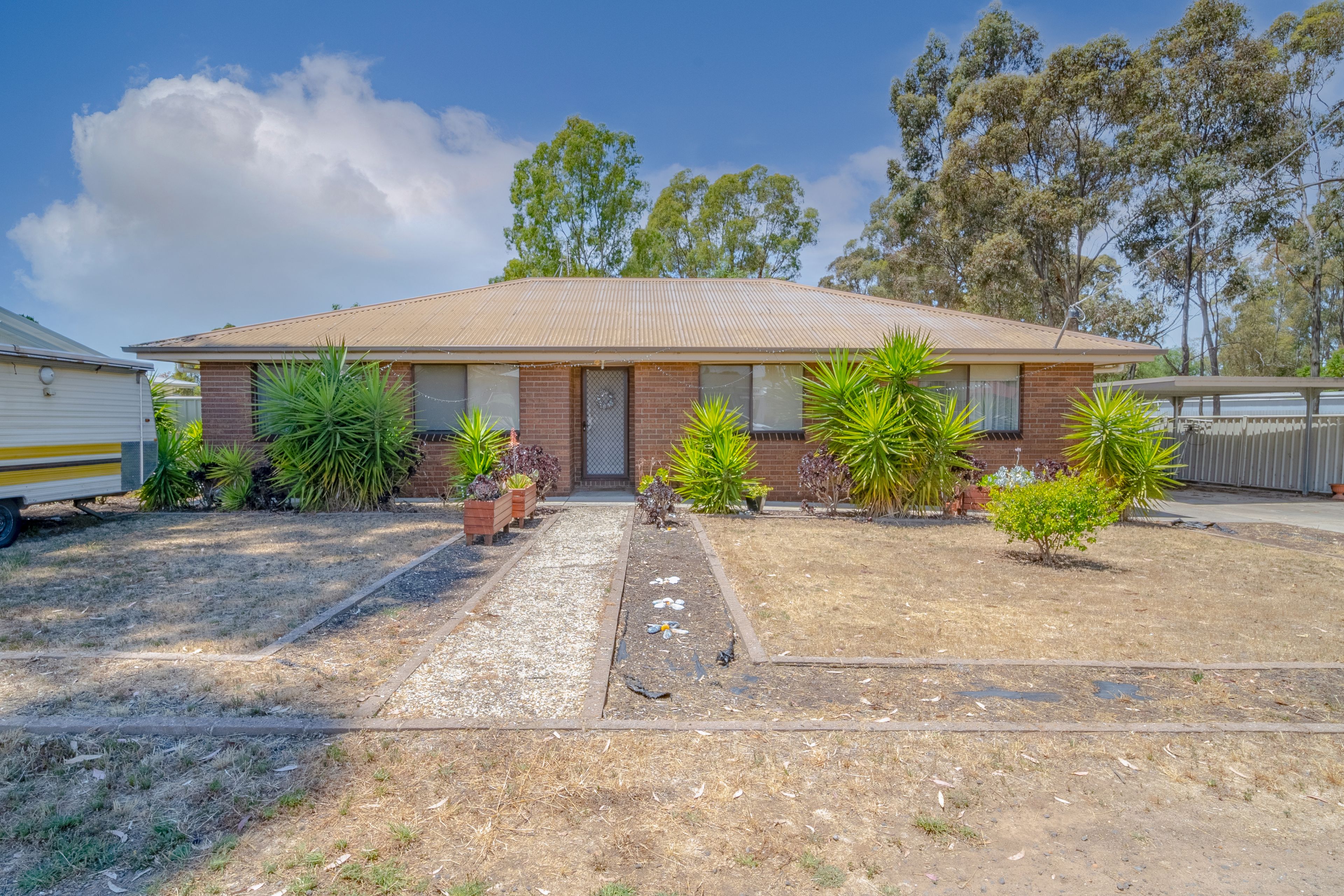 33 Helm Street, Kangaroo Flat, VIC 3555